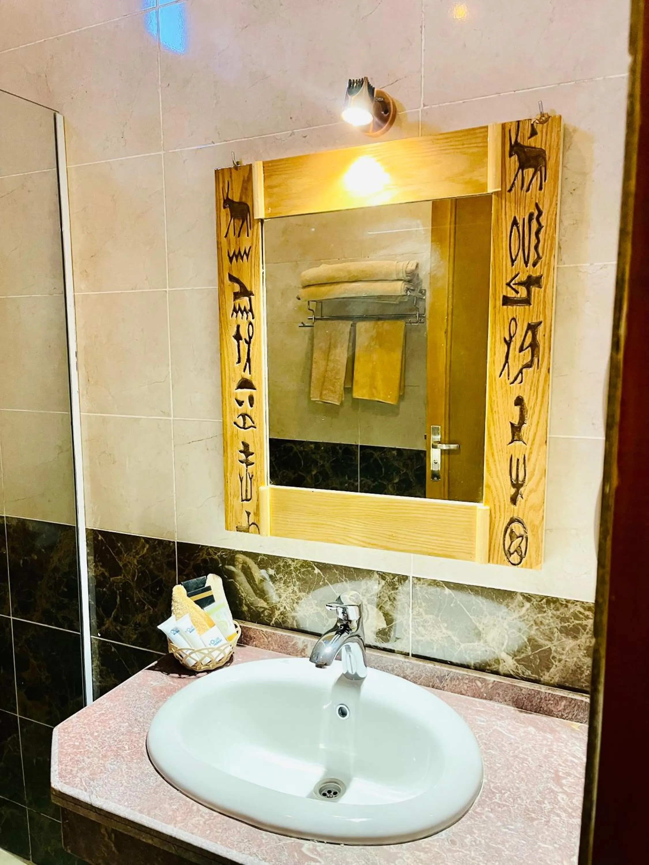 Bathroom in Jewel Howard Carter Hotel