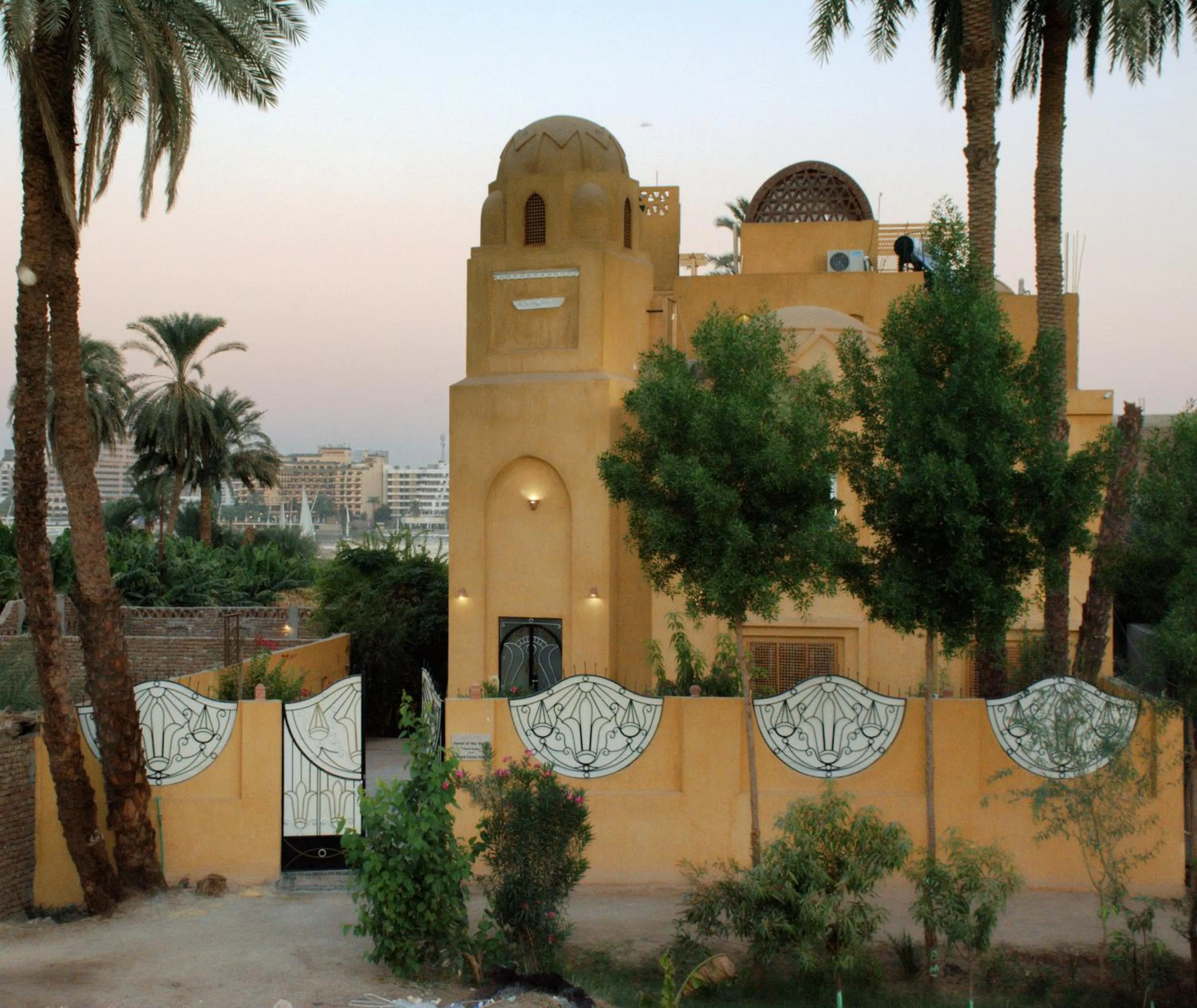Facade/entrance in Jewel Howard Carter Hotel