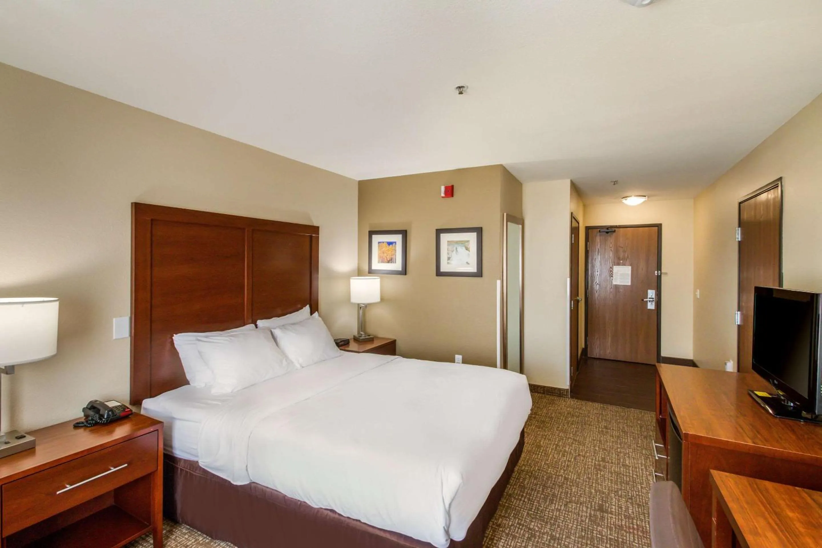 Photo of the whole room, Bed in Comfort Inn Lehi - Thanksgiving Point Area