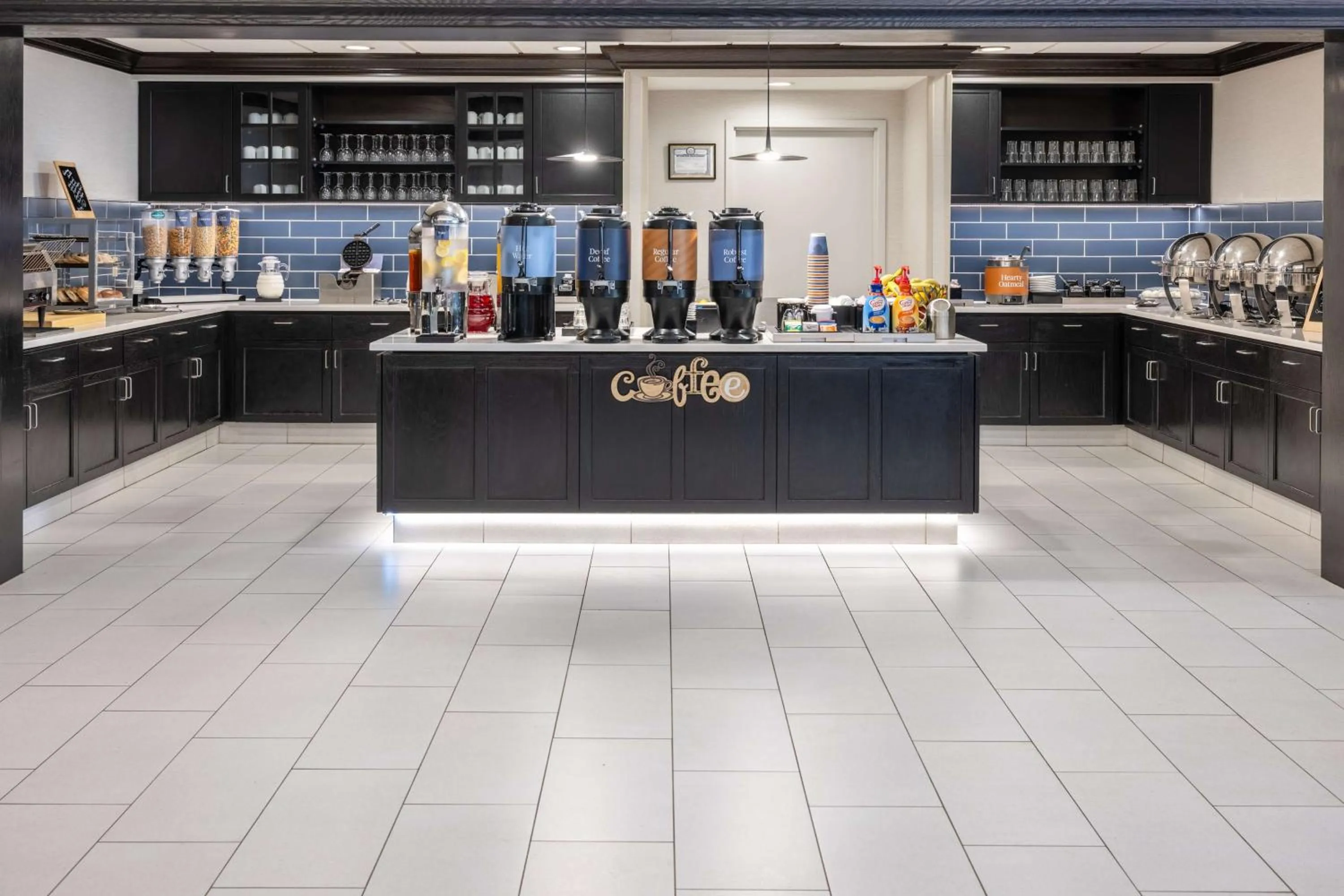 Breakfast in Homewood Suites by Hilton Rochester/Greece, NY