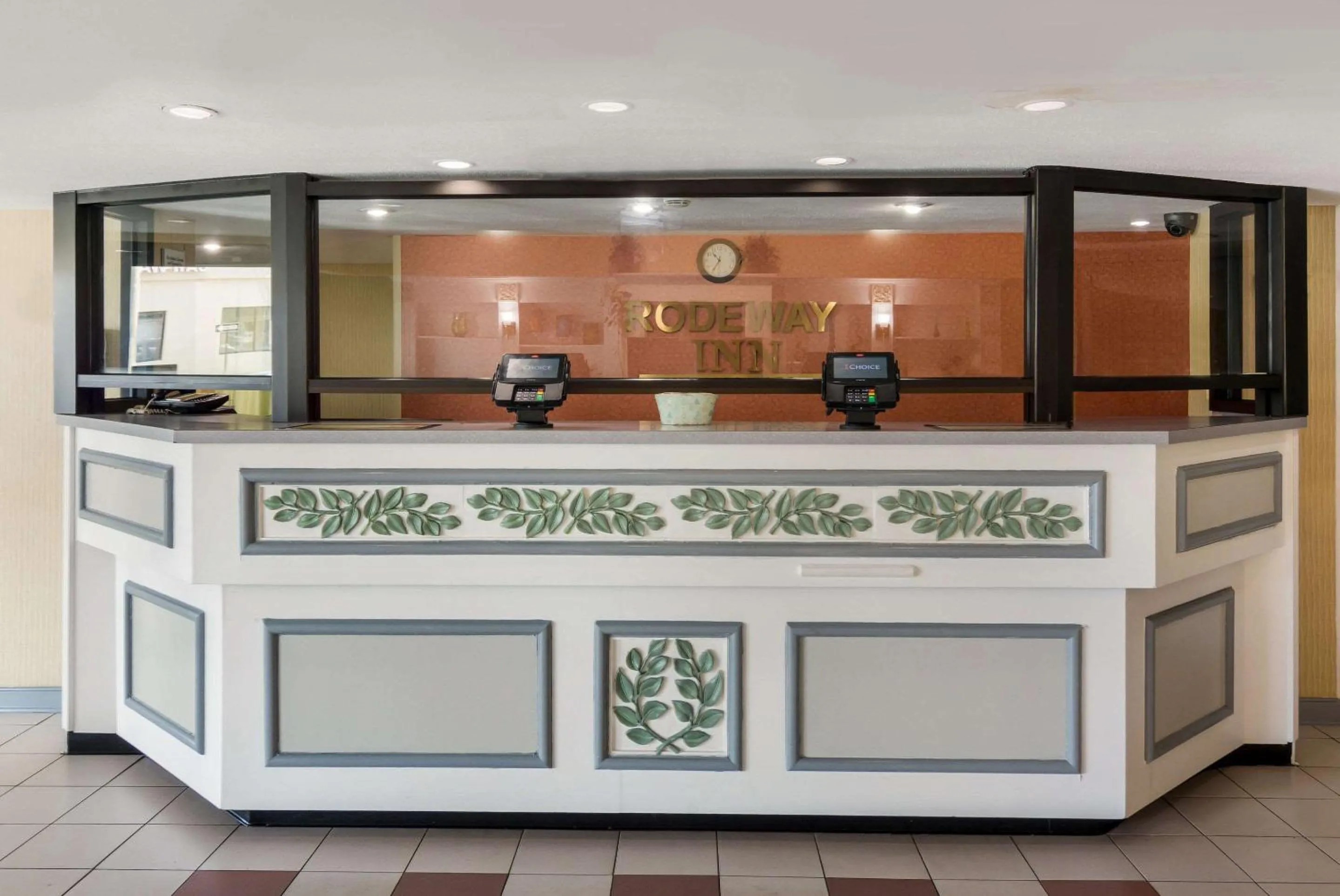 Lobby or reception in Rodeway Inn At Fort Lee