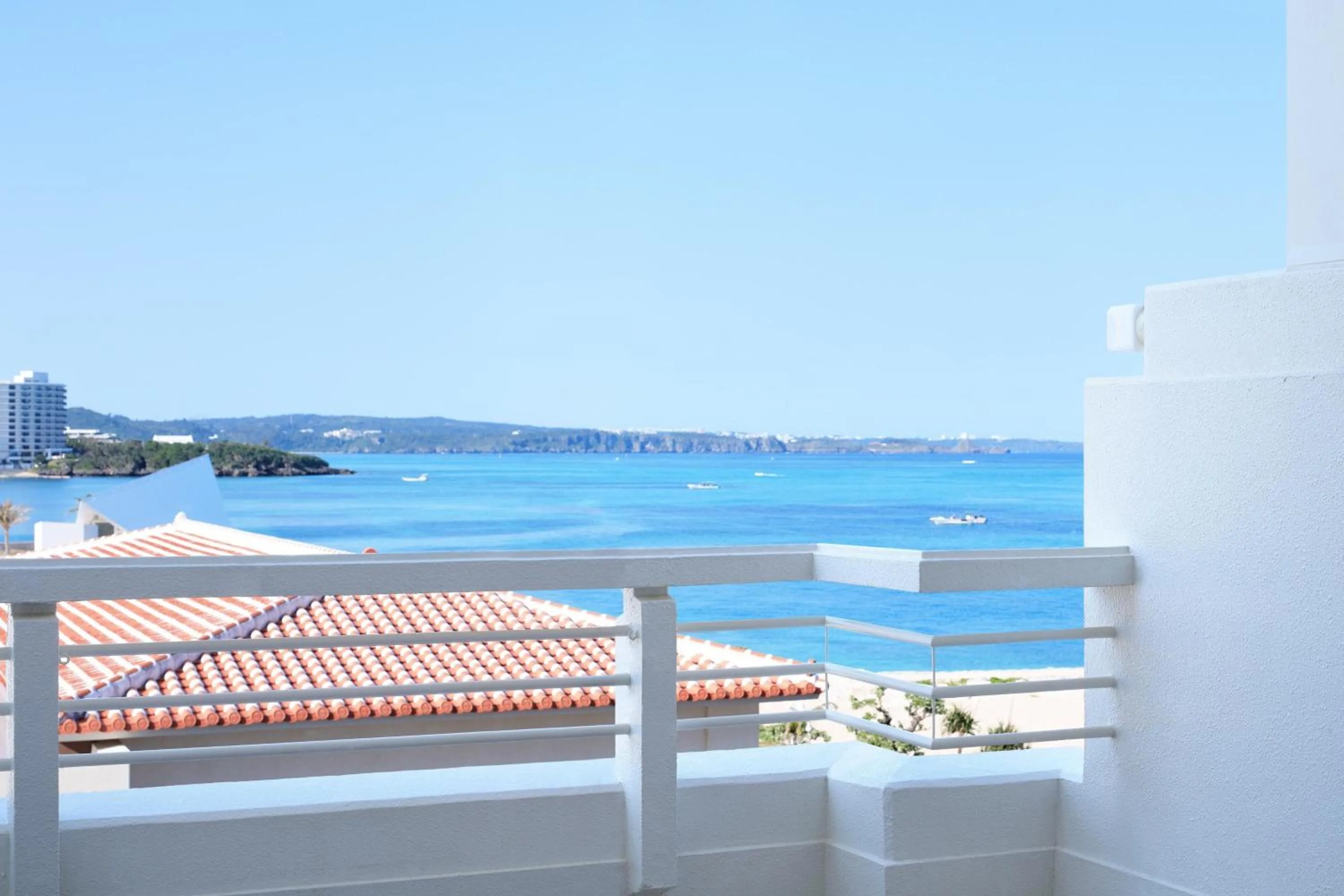 Photo of the whole room in Sheraton Okinawa Sunmarina Resort