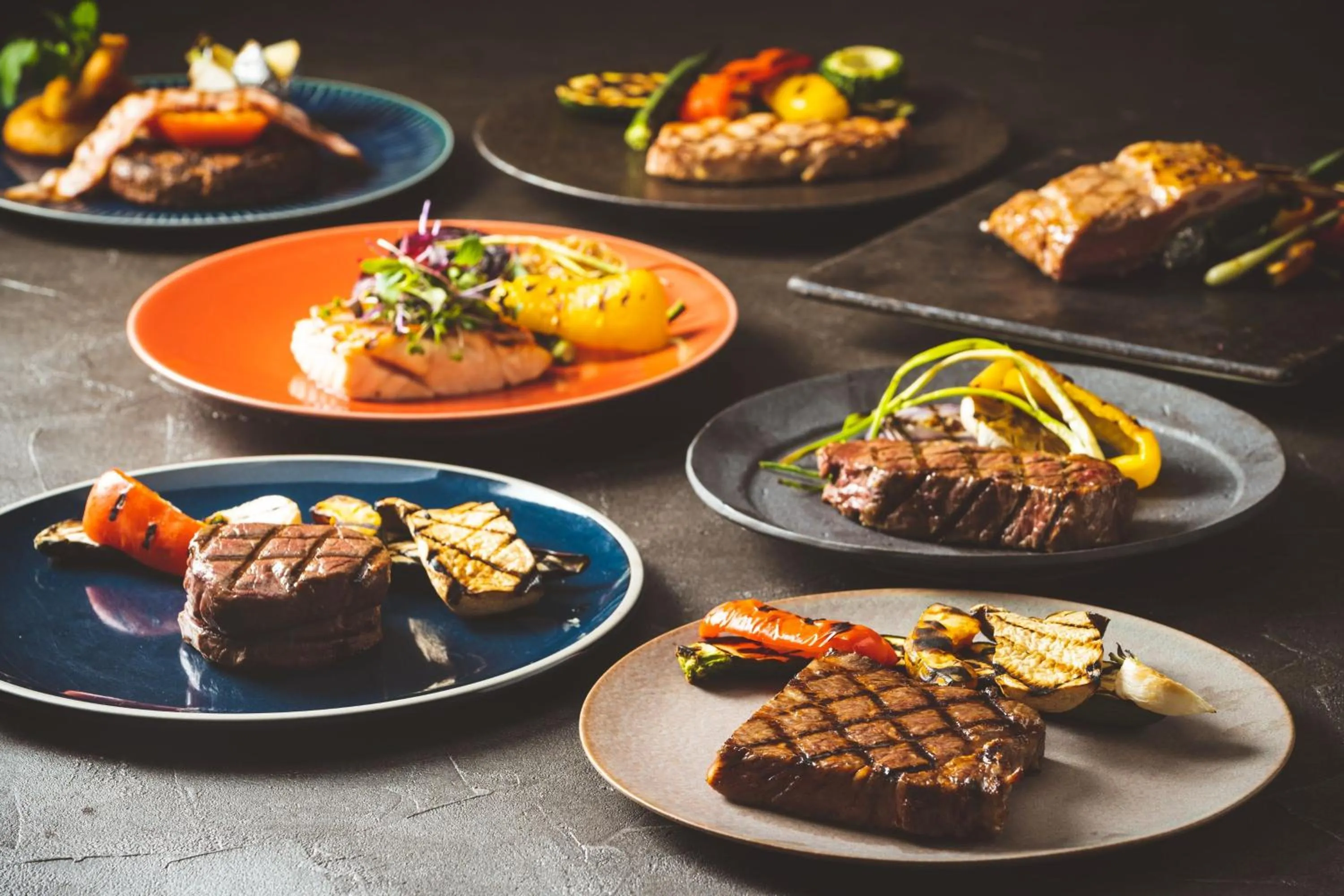 Restaurant/places to eat in Sheraton Okinawa Sunmarina Resort