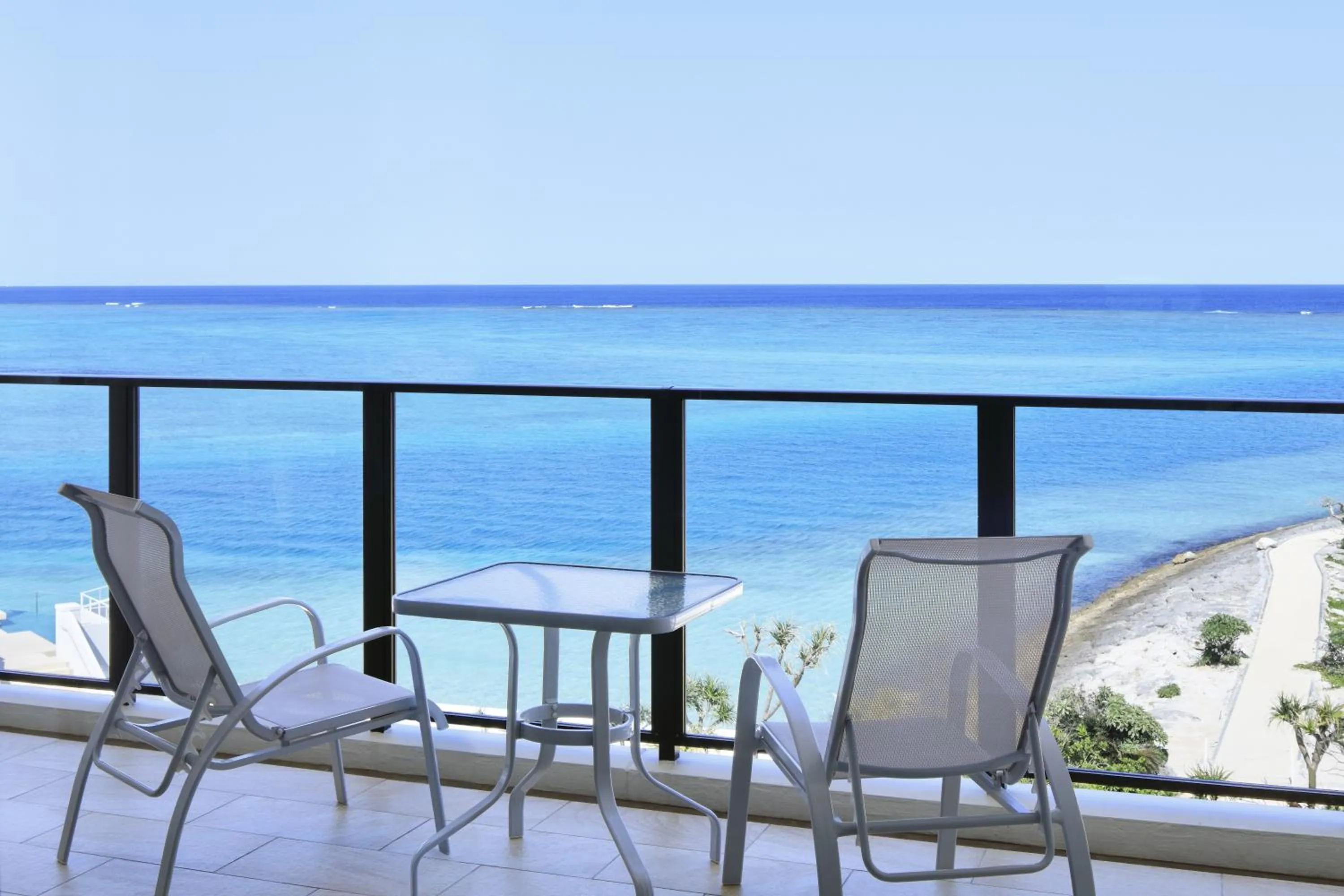 Balcony/Terrace in Sheraton Okinawa Sunmarina Resort