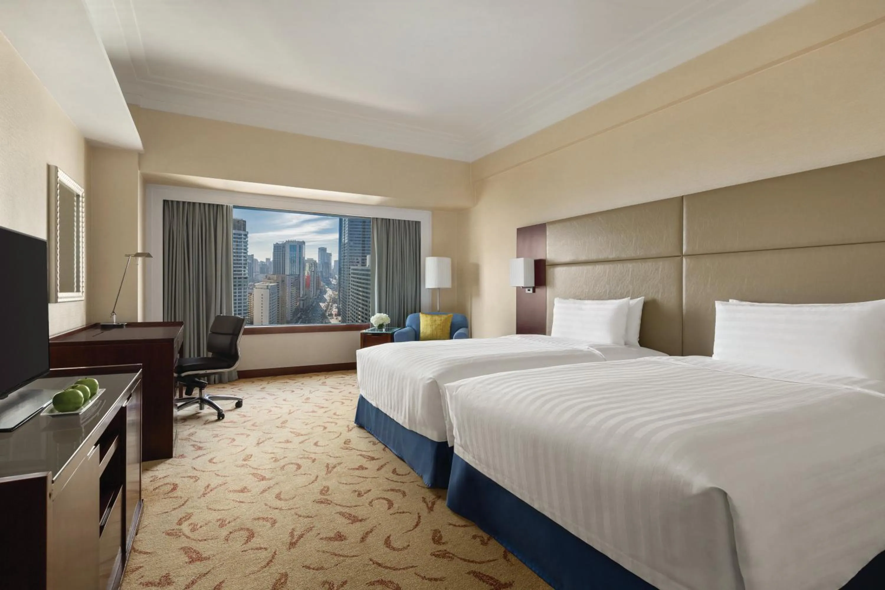 Bed in Shangri-La Dalian