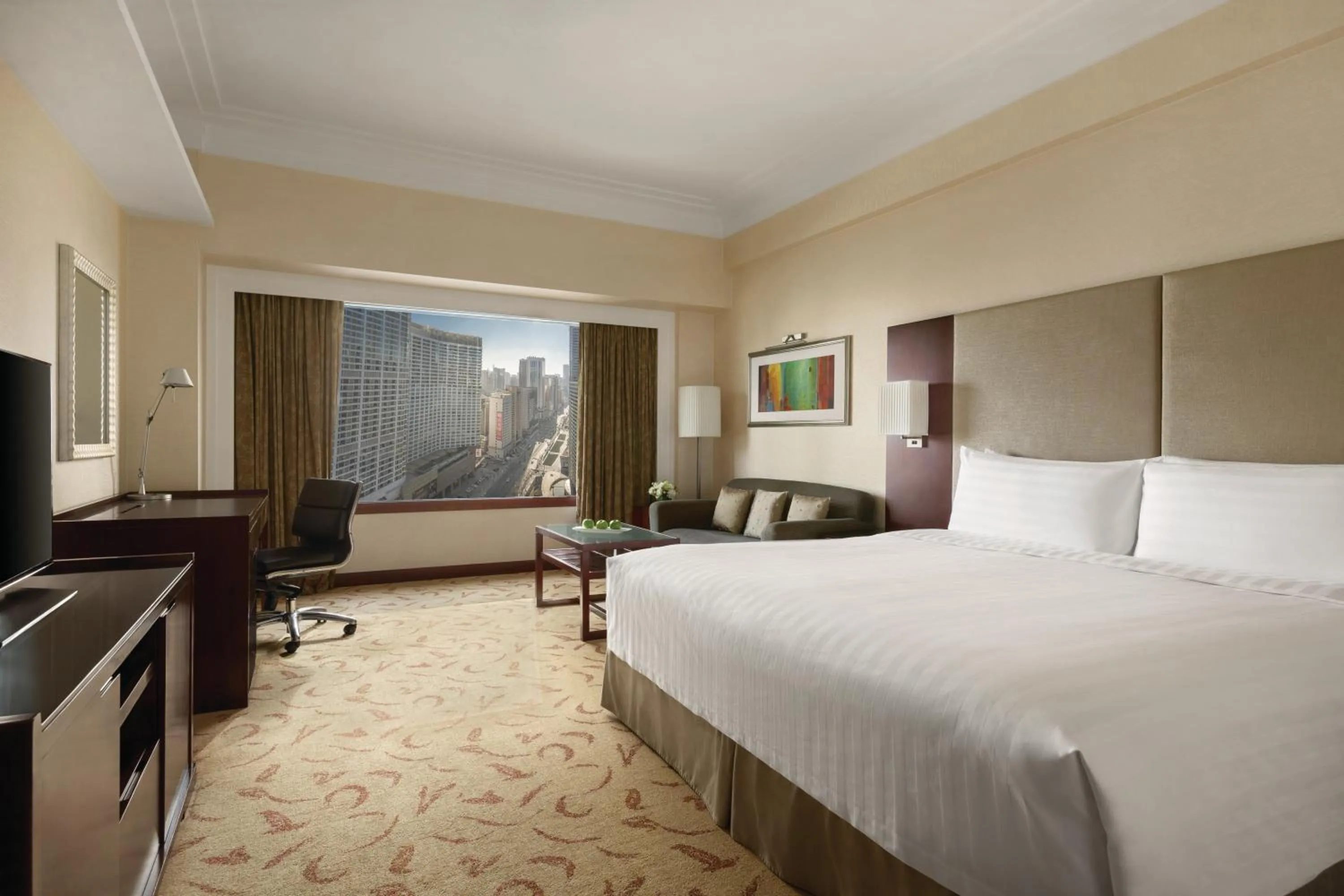 Bed in Shangri-La Dalian