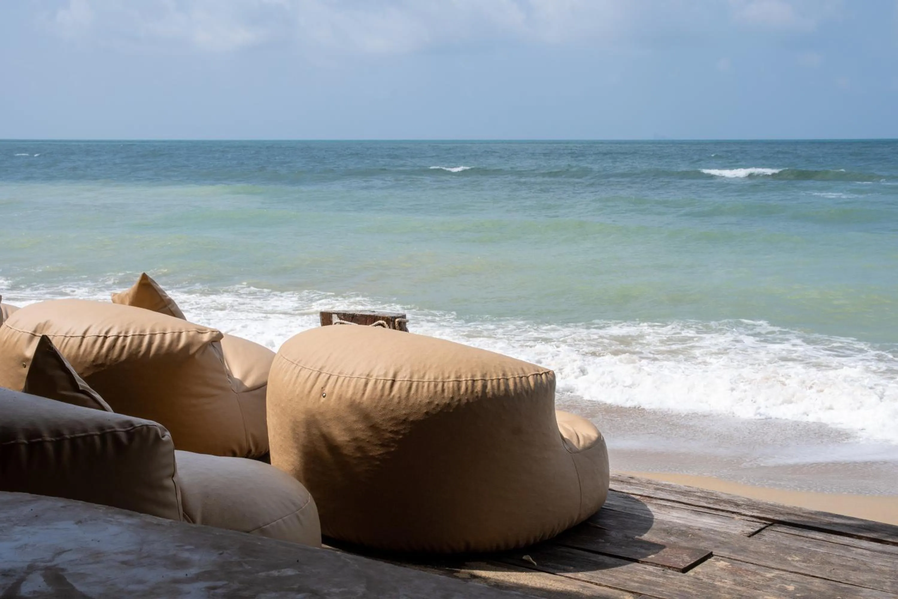 Lounge or bar in Lanta Riviera Beach Resort