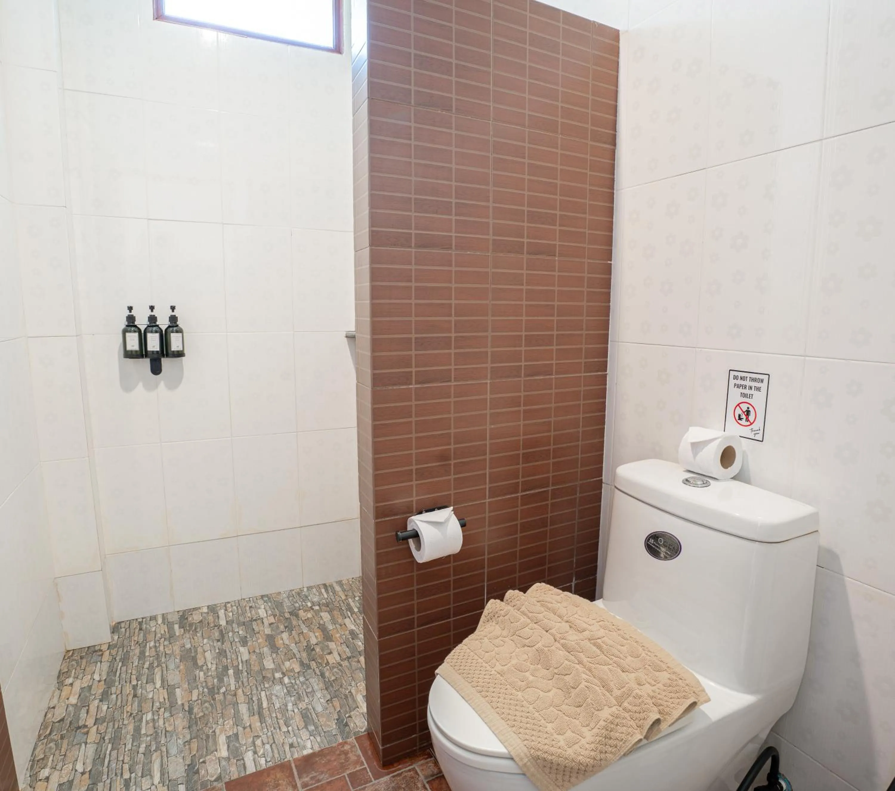 Bathroom in Lanta Riviera Beach Resort