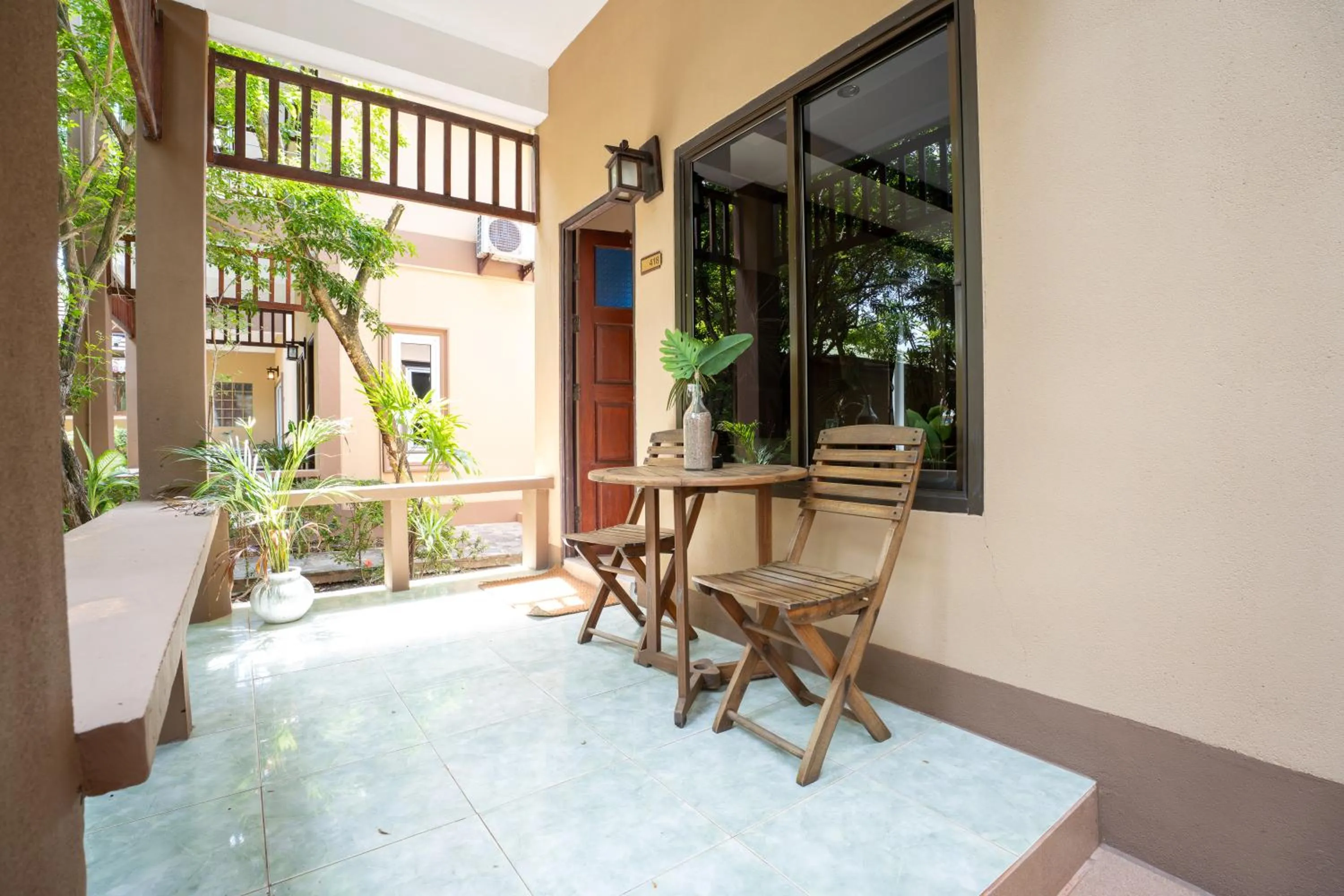 Patio in Lanta Riviera Beach Resort