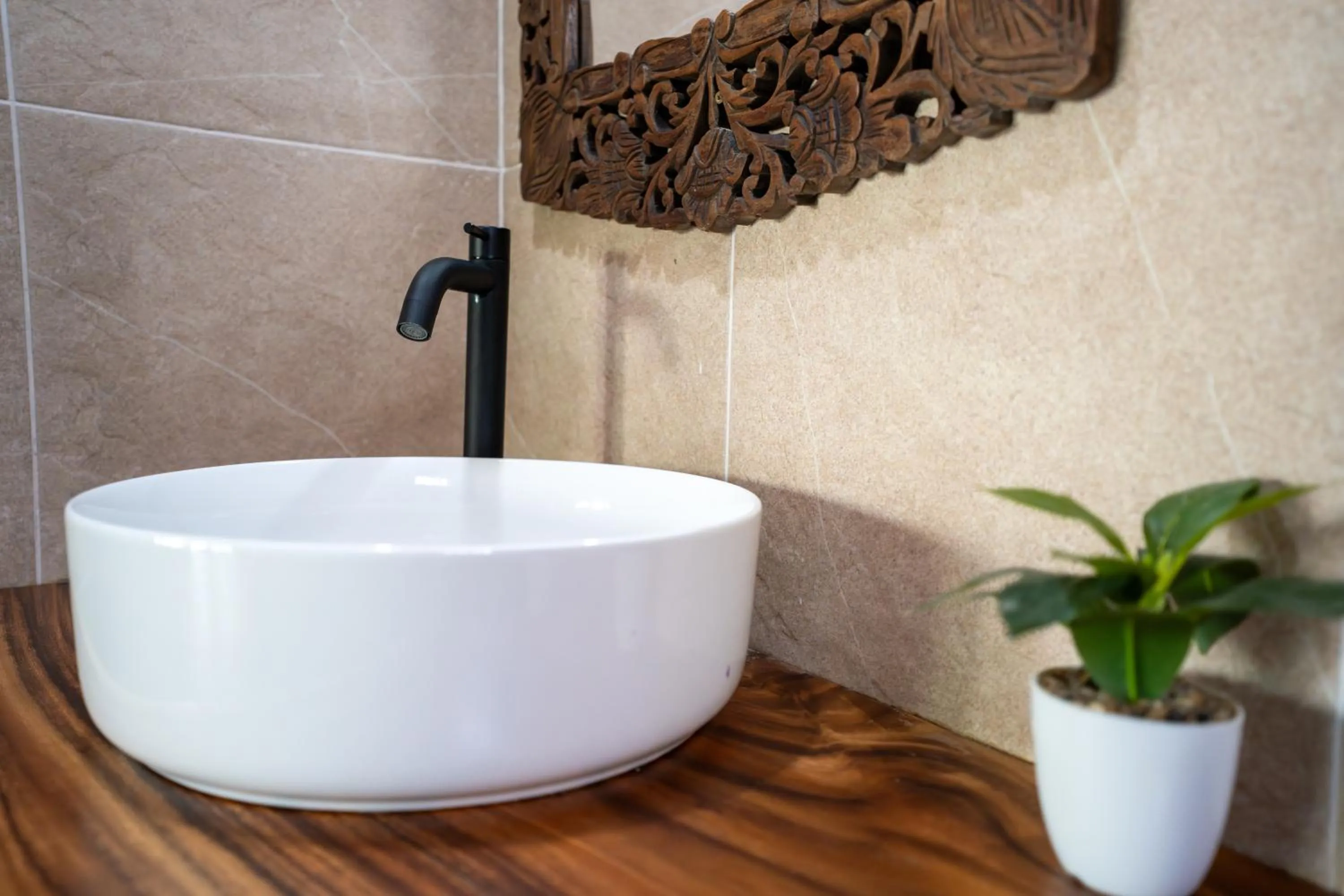 Bathroom in Lanta Riviera Beach Resort