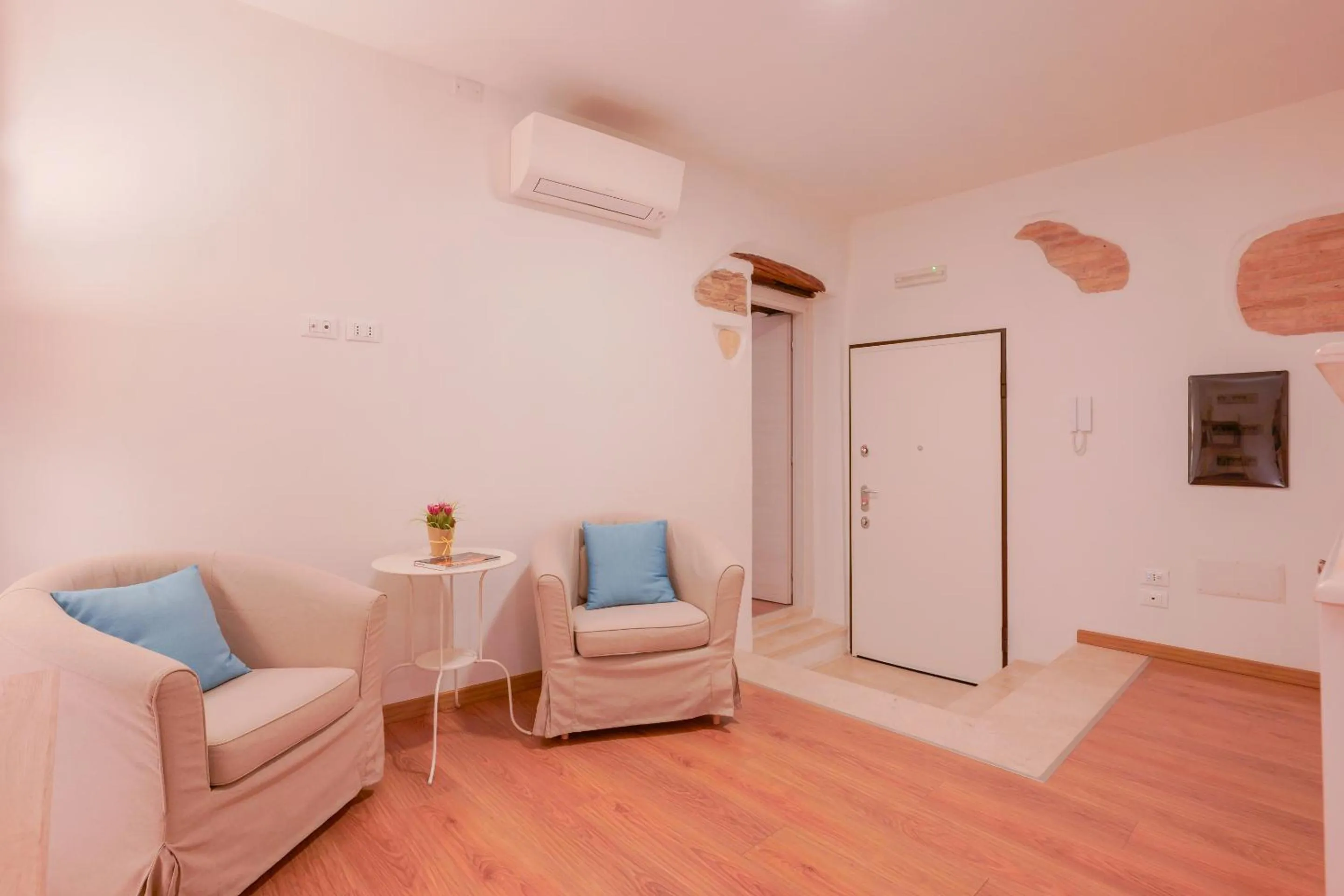 Facade/entrance in Baco B&B