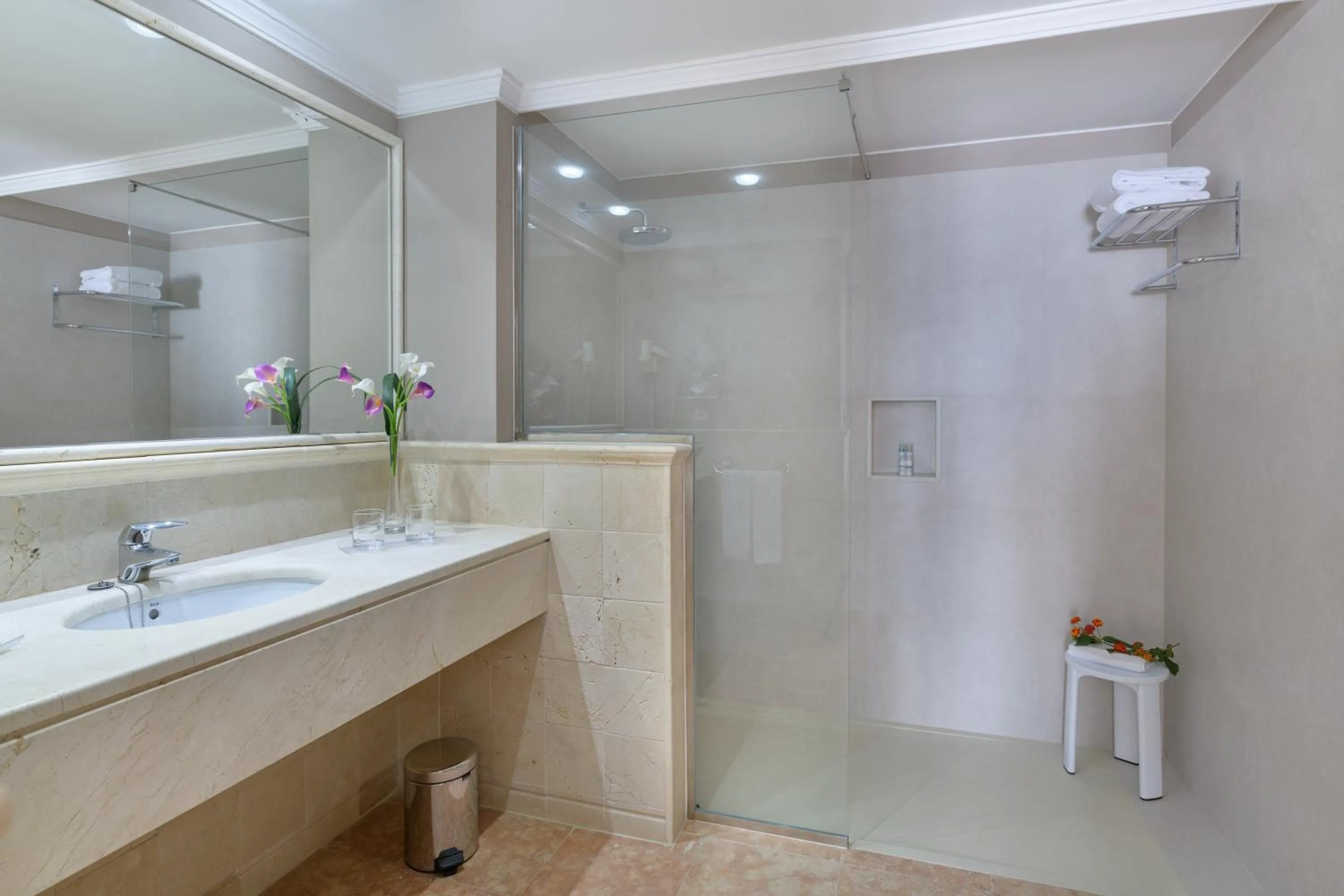 Bathroom in Hipotels Natura Palace Adults Only