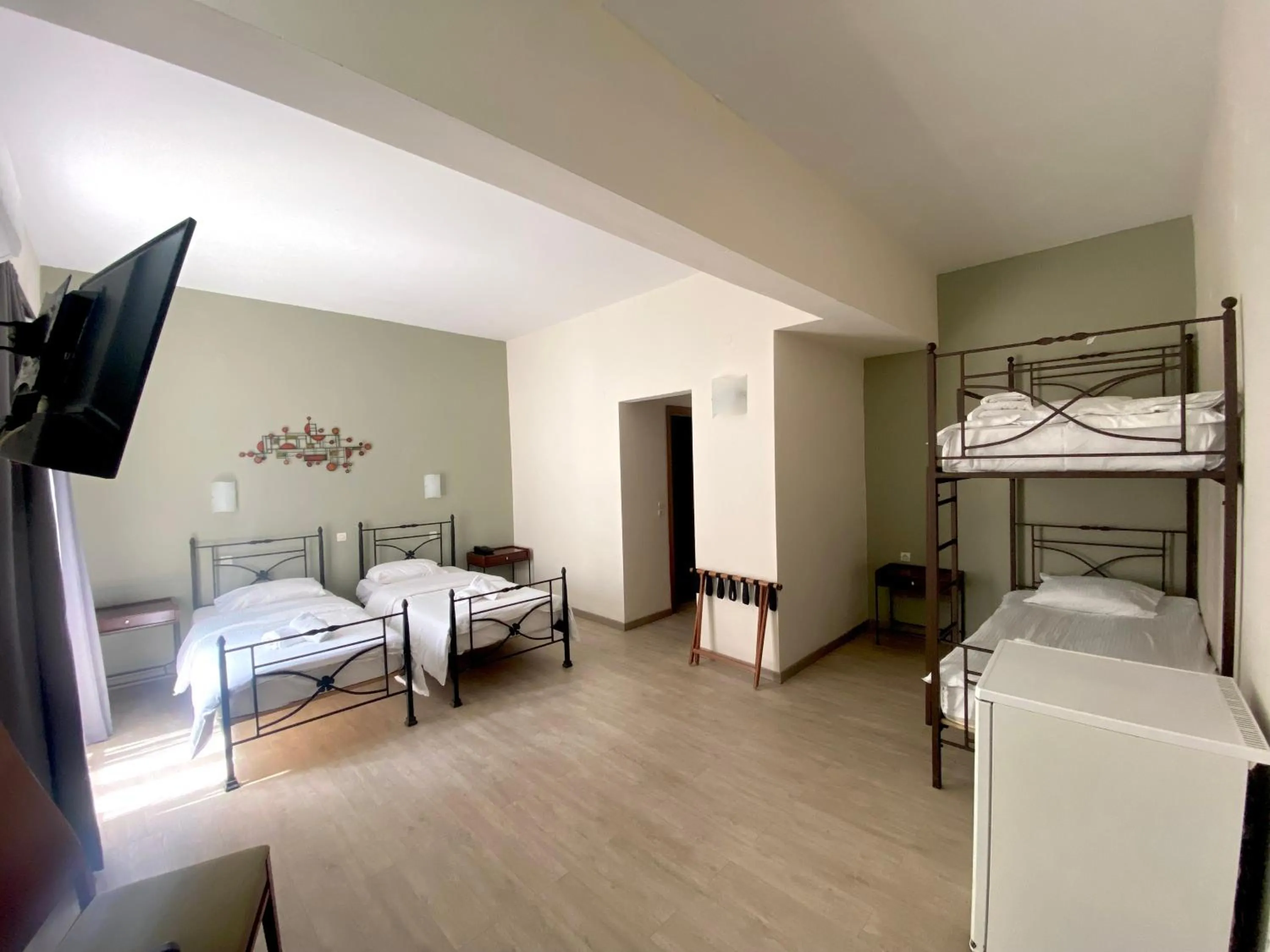 Bed in Nafplia Hotel