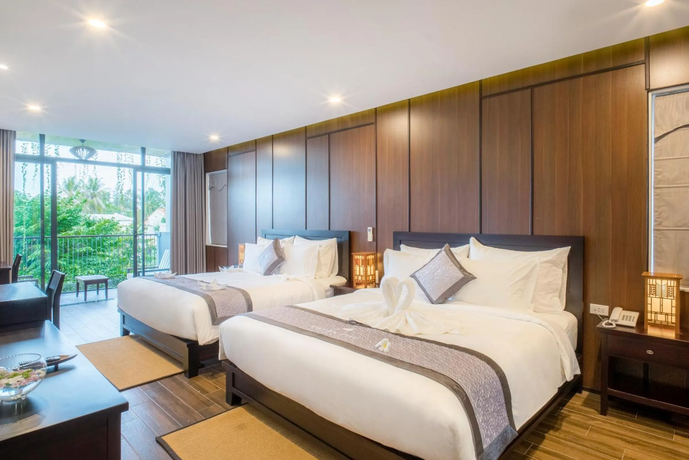 Bedroom, Bed in Dai An Phu Villa