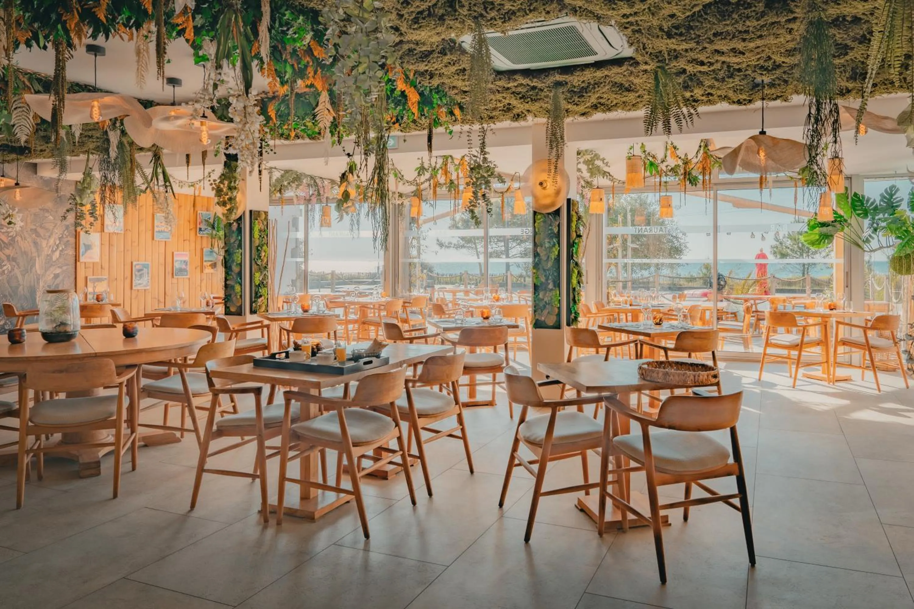 Restaurant/places to eat in Hôtel Édenia - Spa Estime&Sens