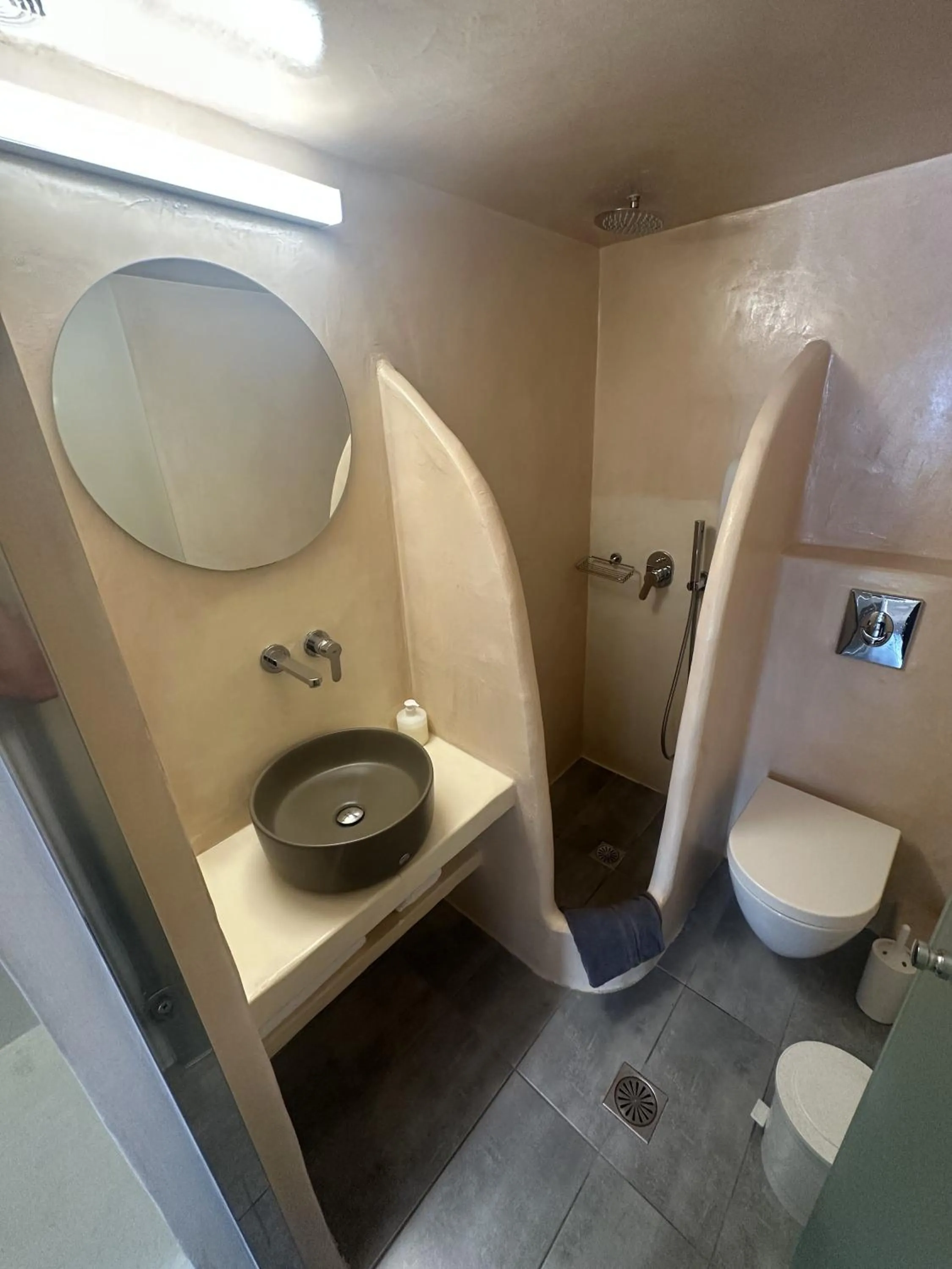 Markakis Studios Fira Town