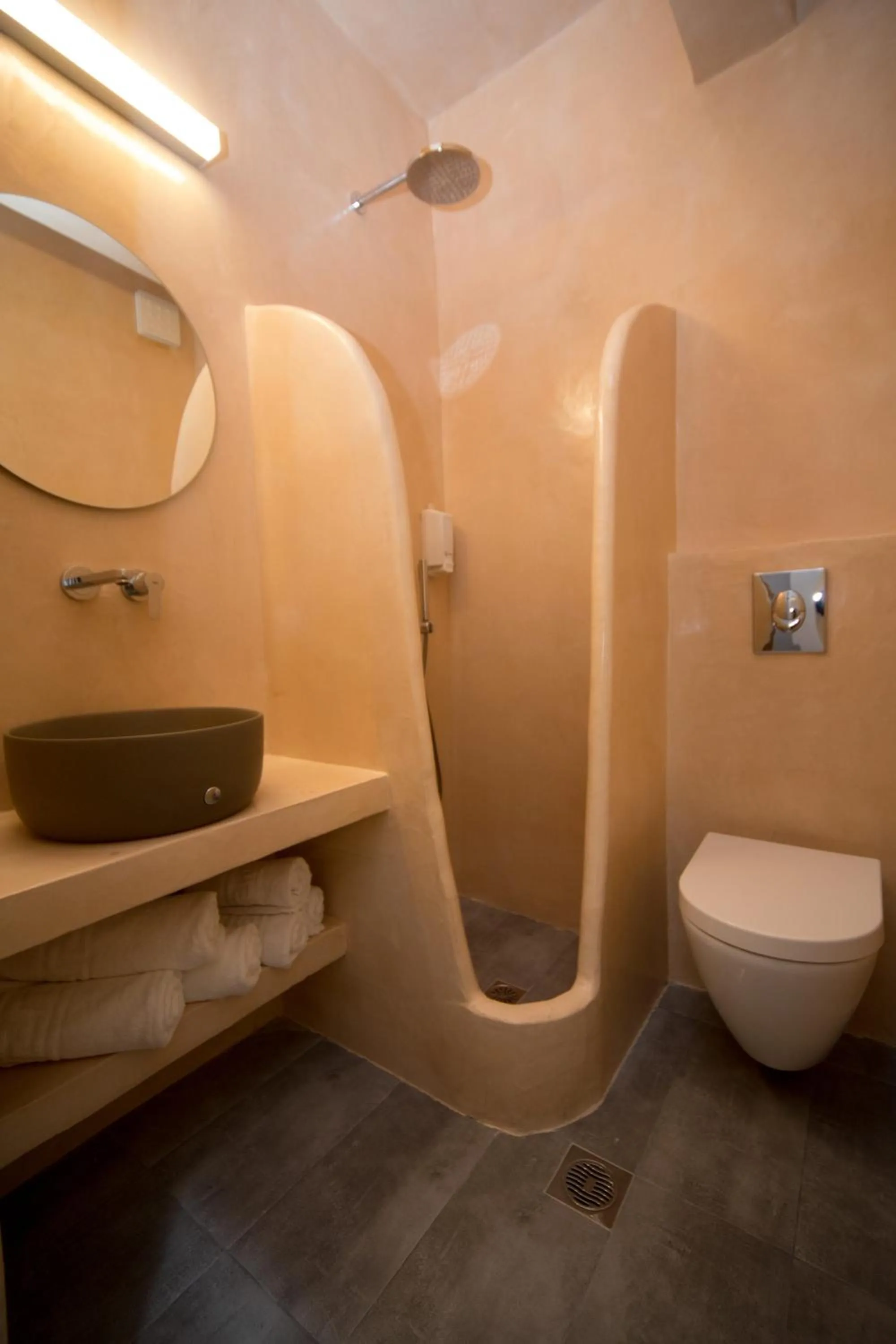 Markakis Studios Fira Town