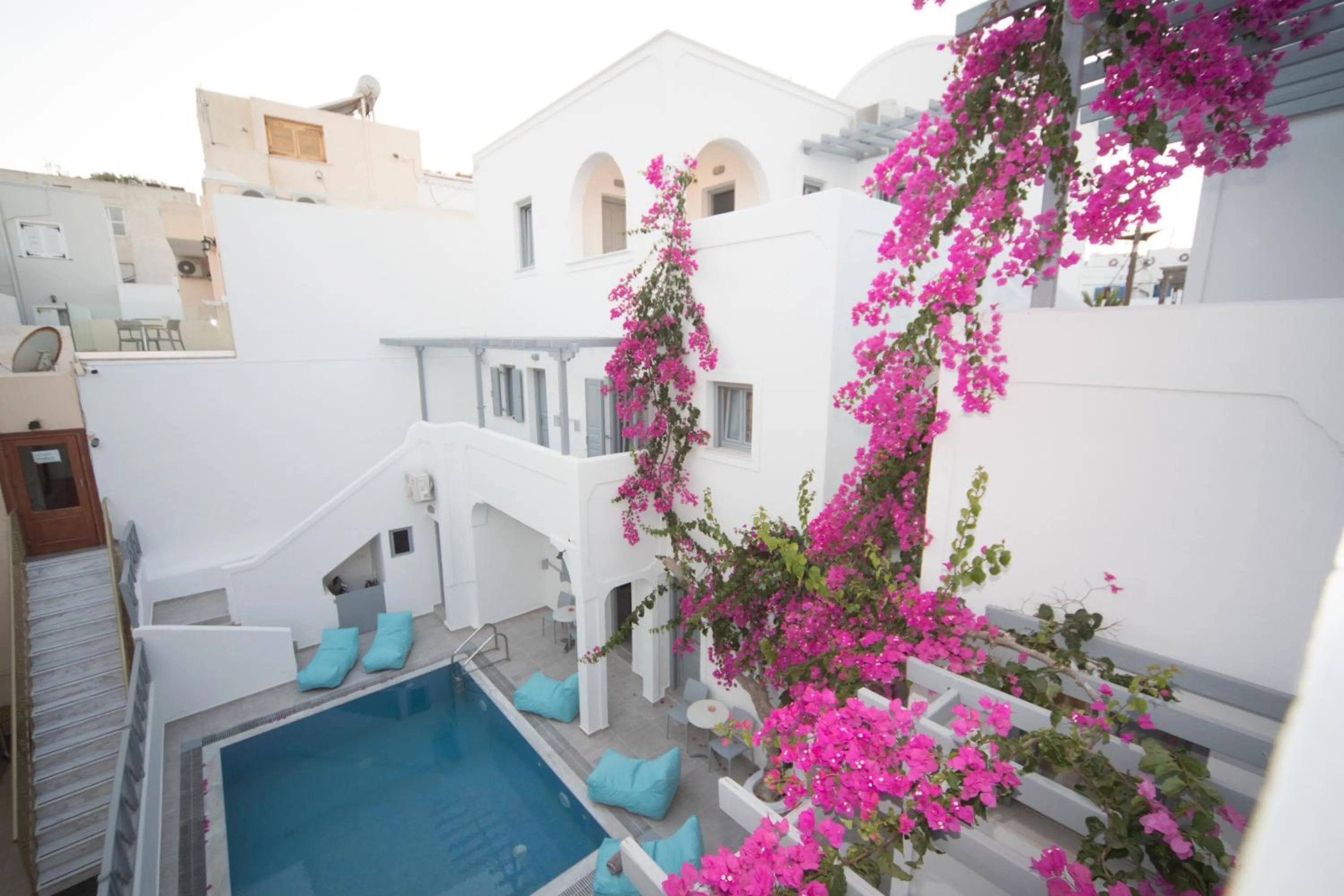 Markakis Studios Fira Town