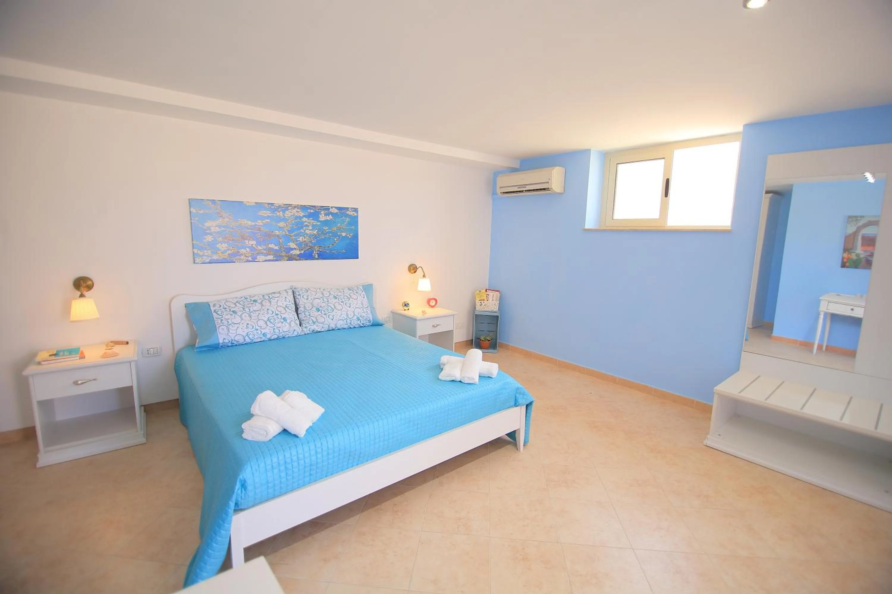 Photo of the whole room, Bed in Le Terrazze di Pirandello