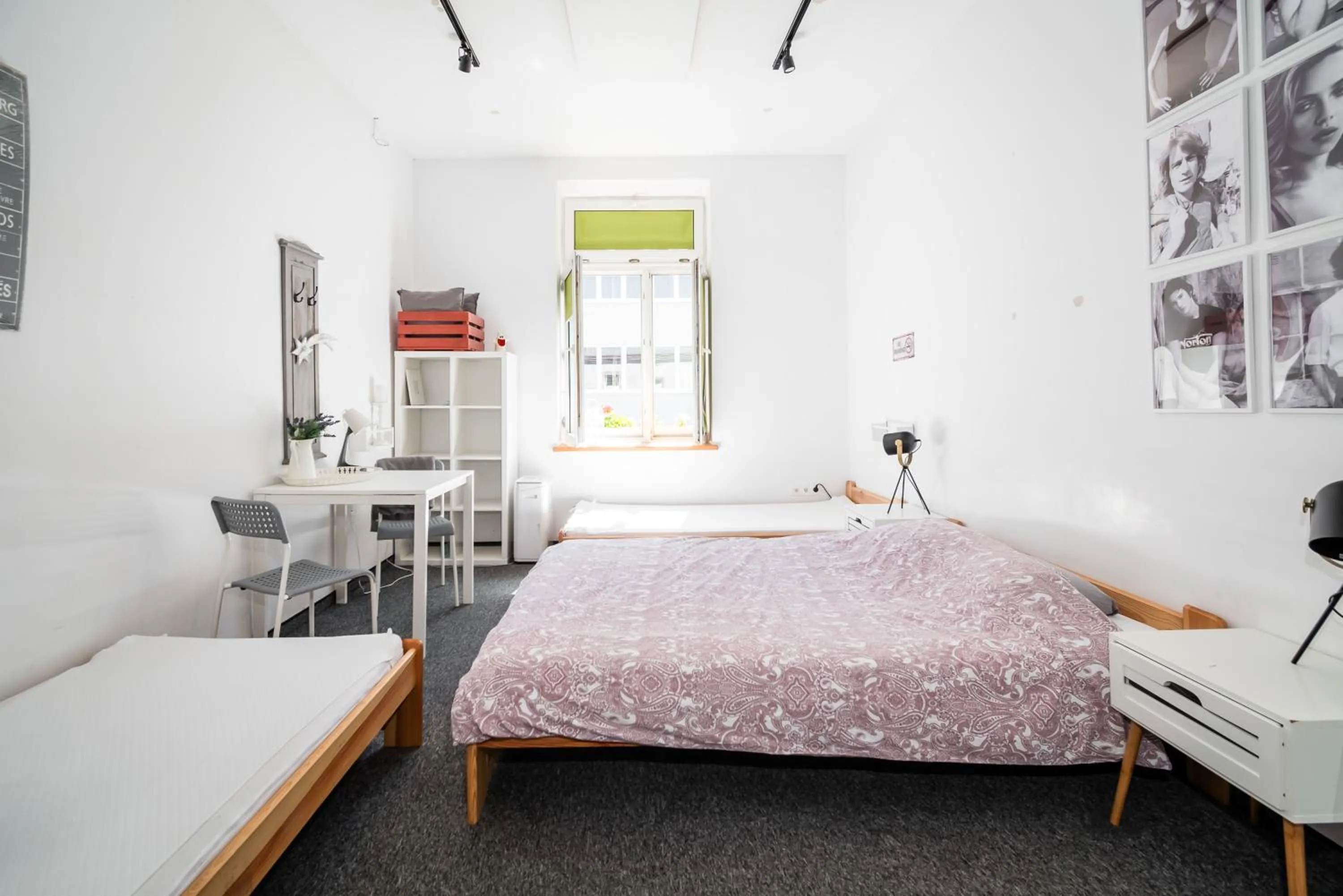 Photo of the whole room, Bed in Master Corner Apartment