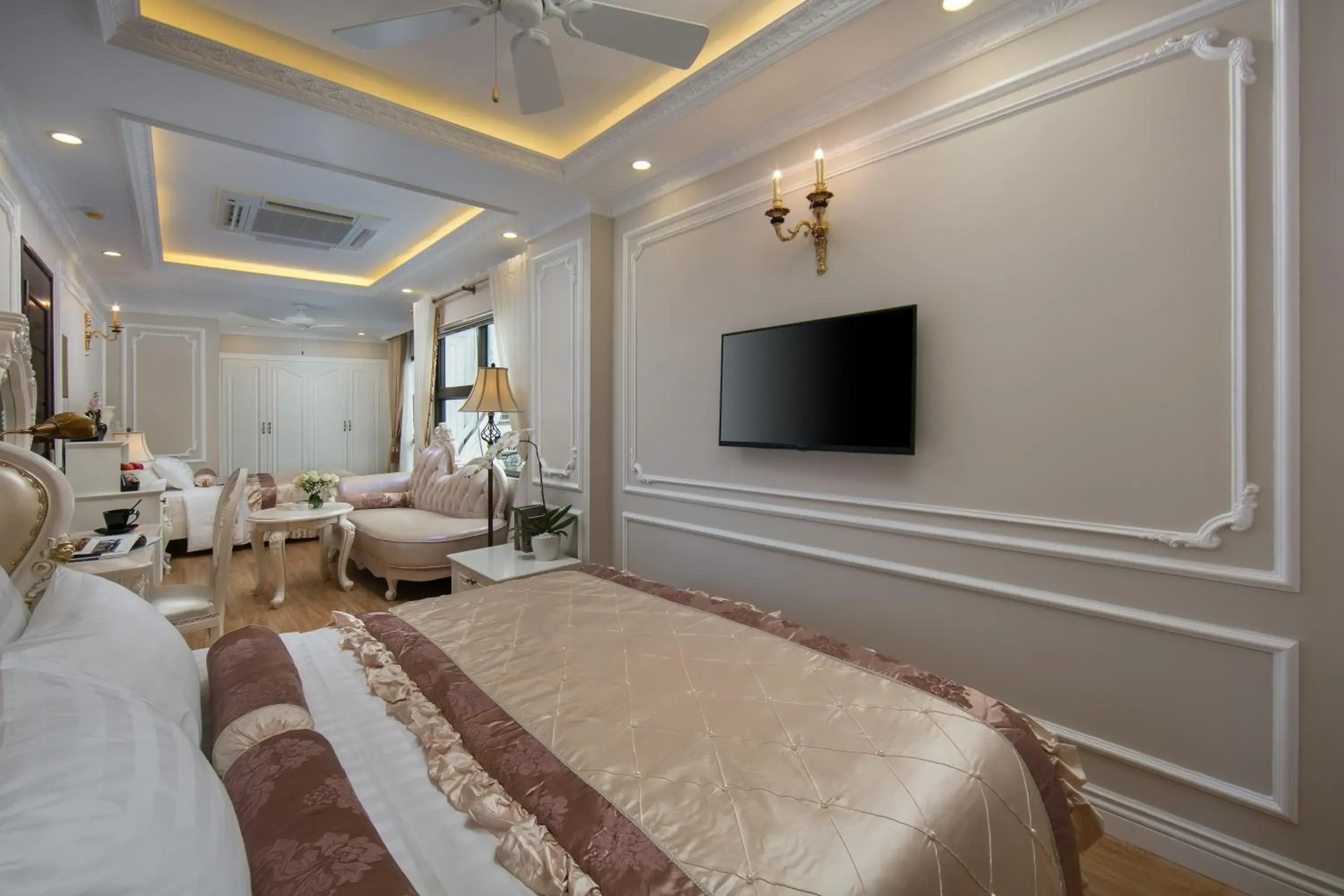 Family Suite in Royal Holiday Hanoi Hotel Family Suite in Royal Holiday Hanoi Hotel