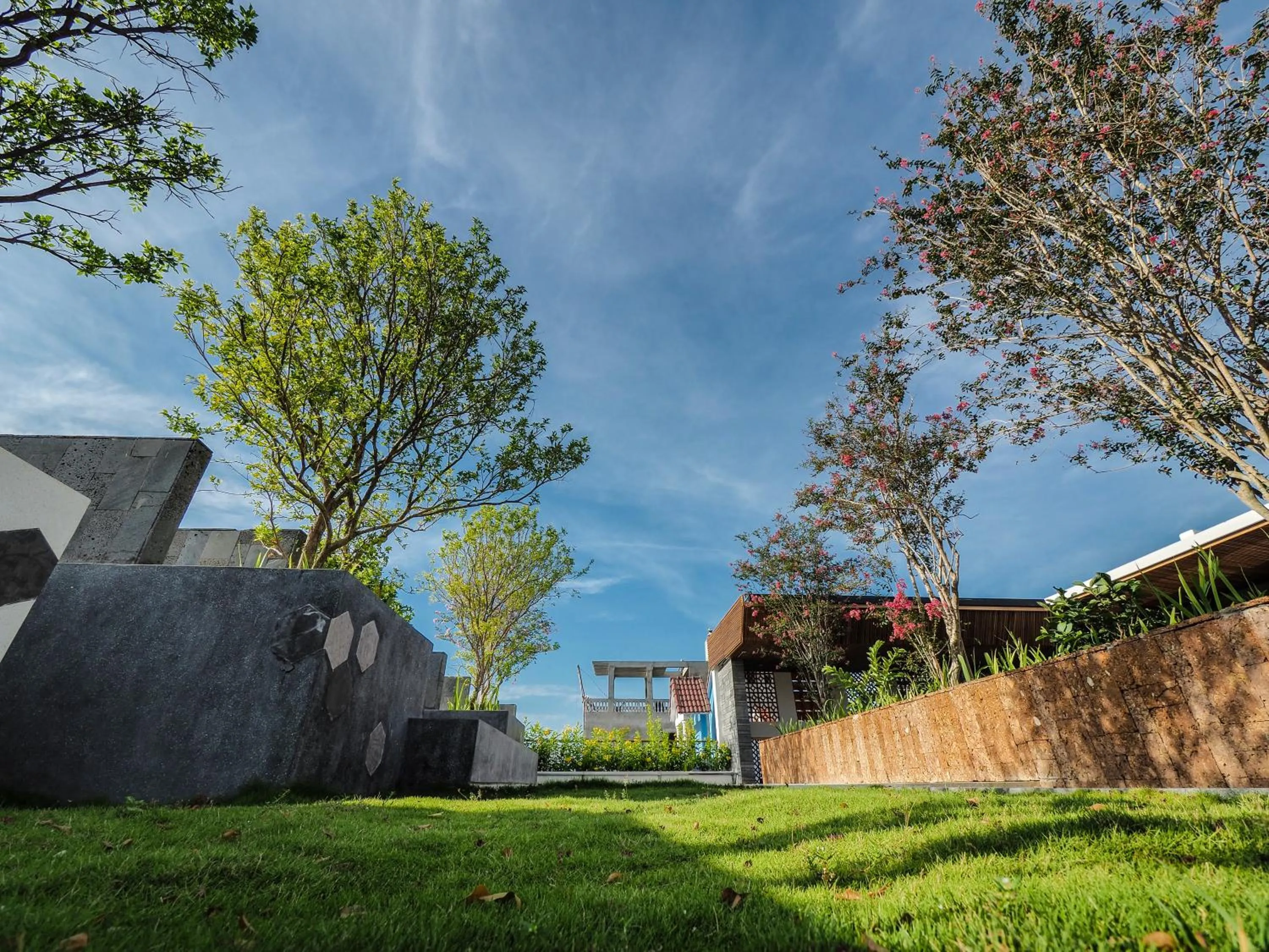 Property building in Mai's Boutique