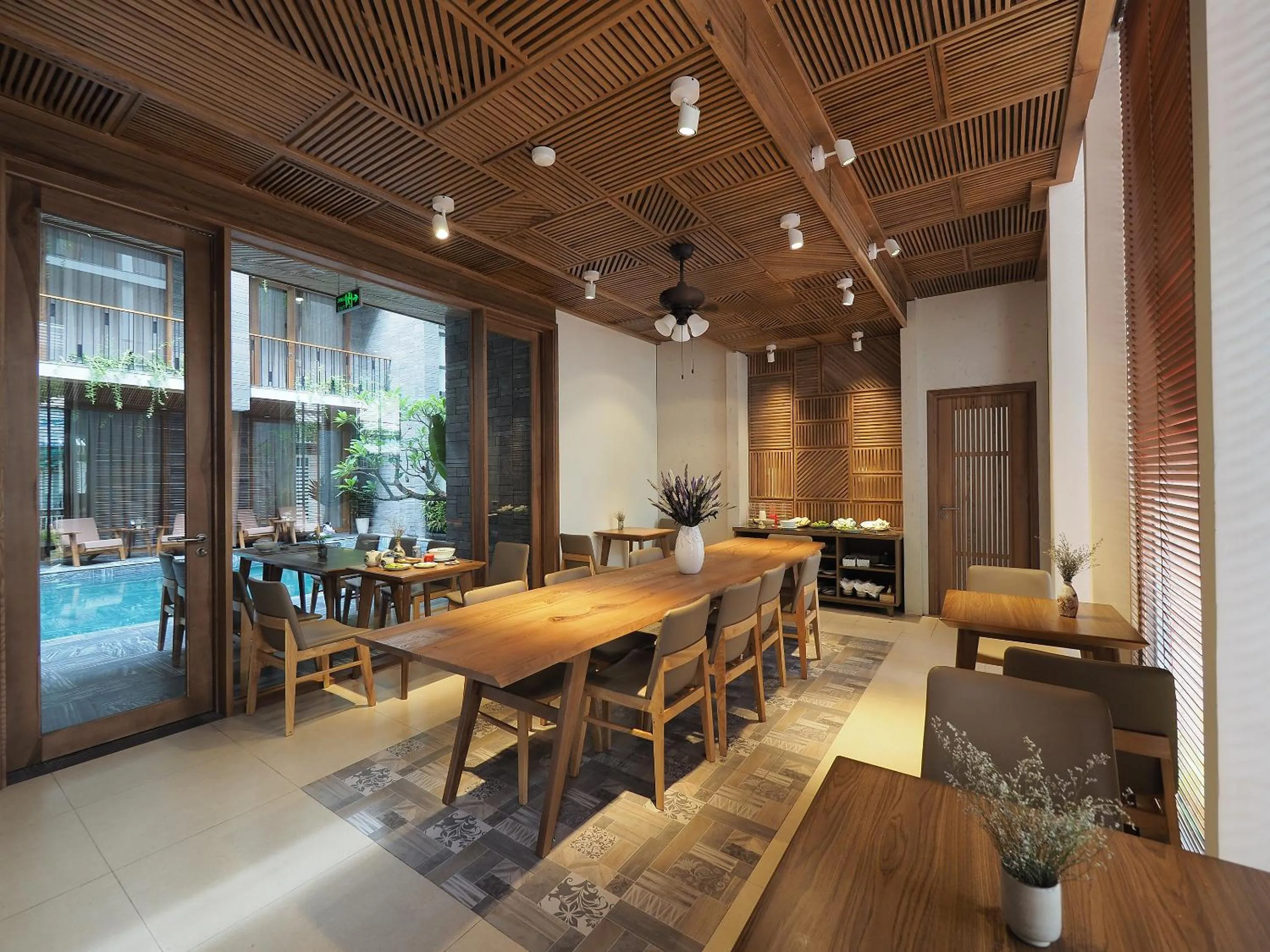 Living room in Mai's Boutique