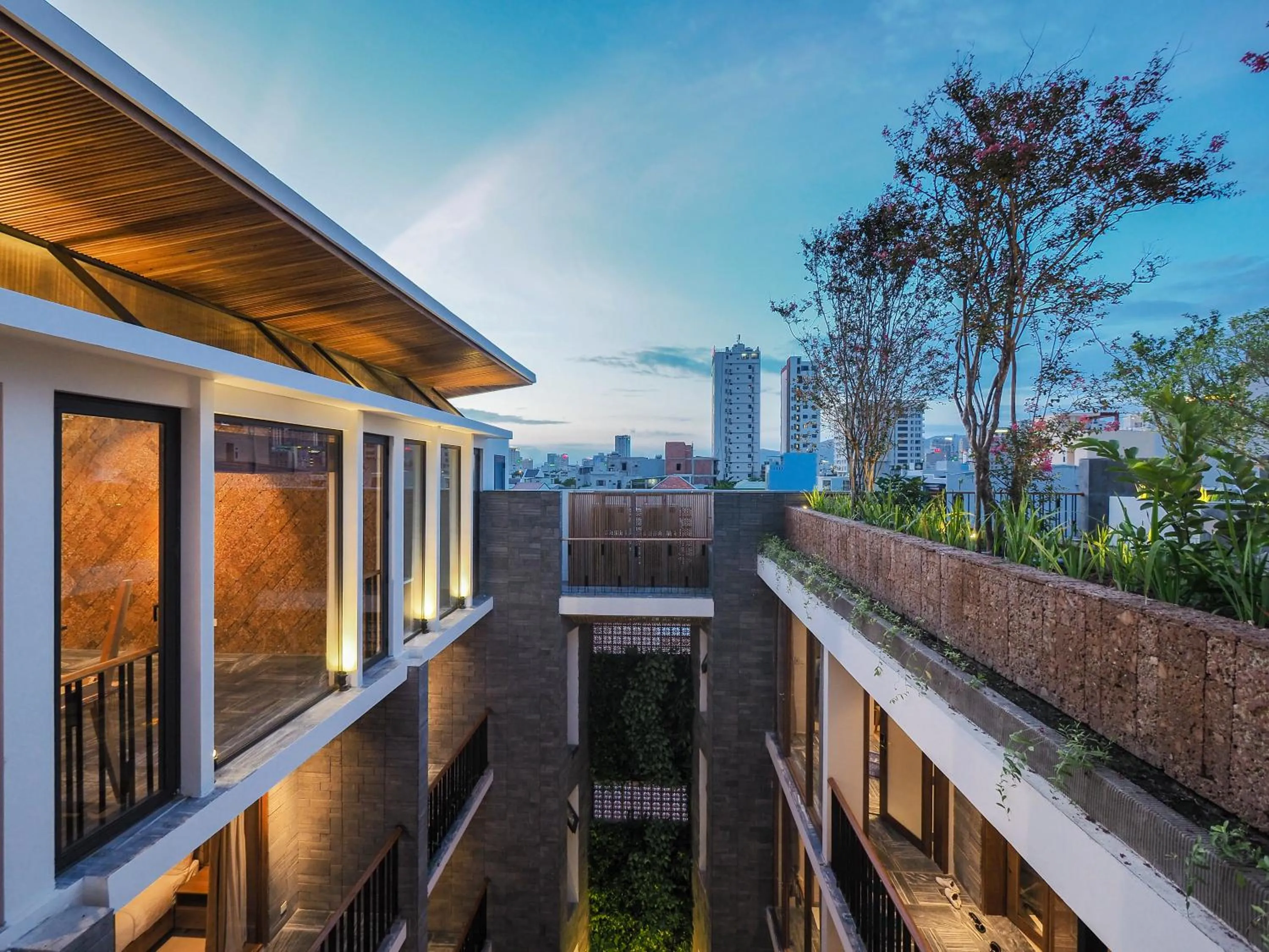 Property building in Mai's Boutique