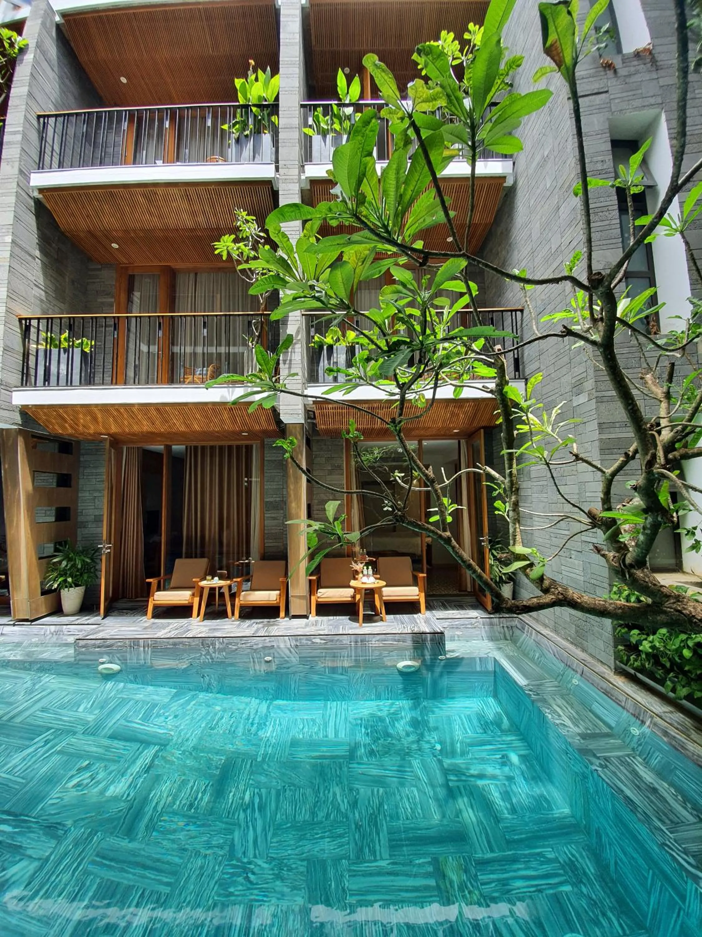 Property building in Mai's Boutique