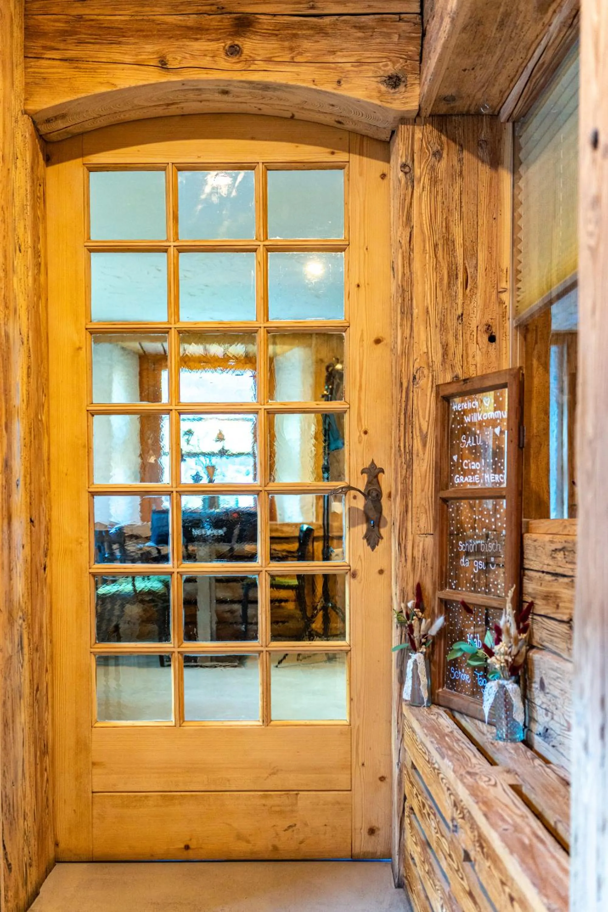 Restaurant/places to eat in Hotel Restaurant Simplon