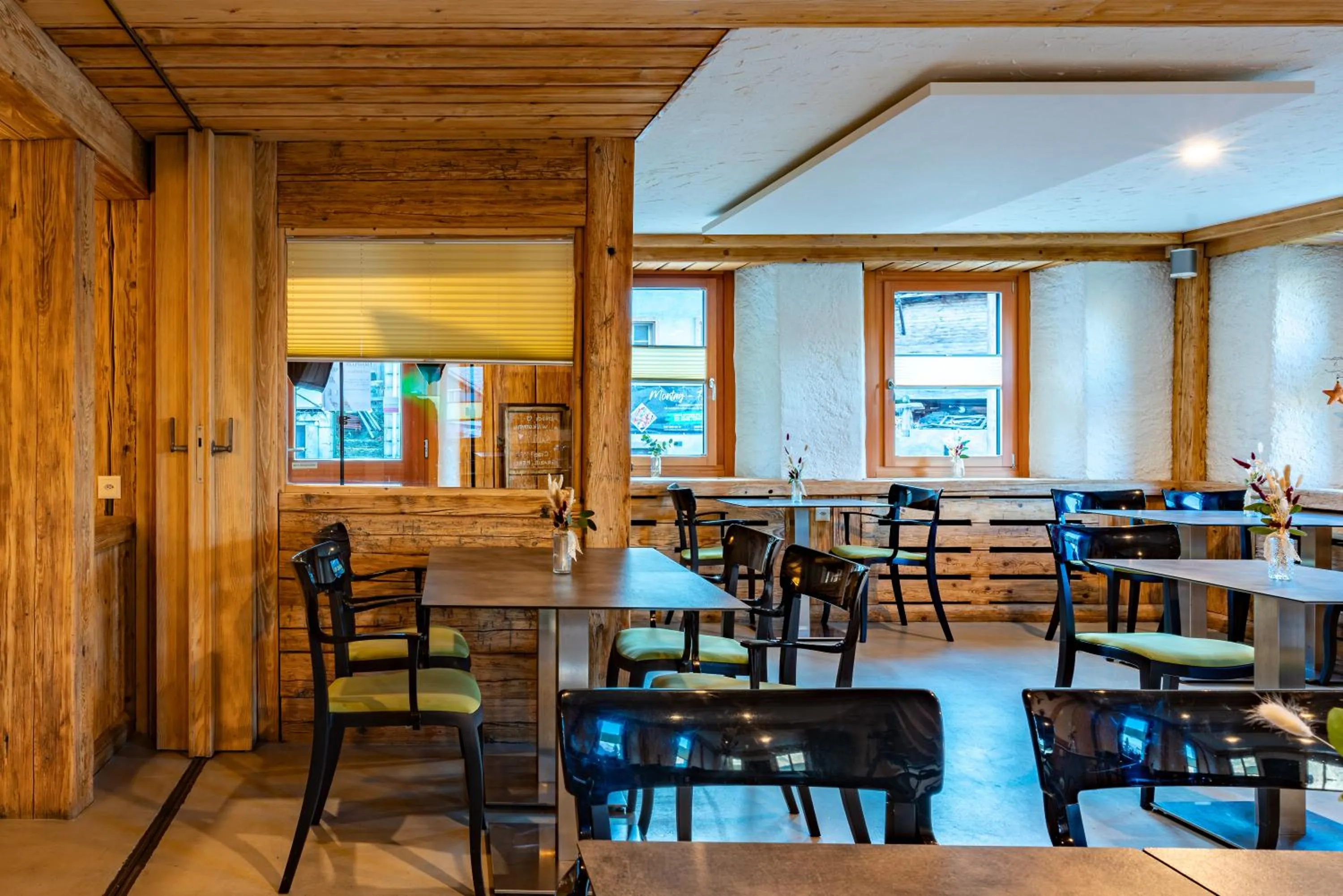 Restaurant/places to eat in Hotel Restaurant Simplon