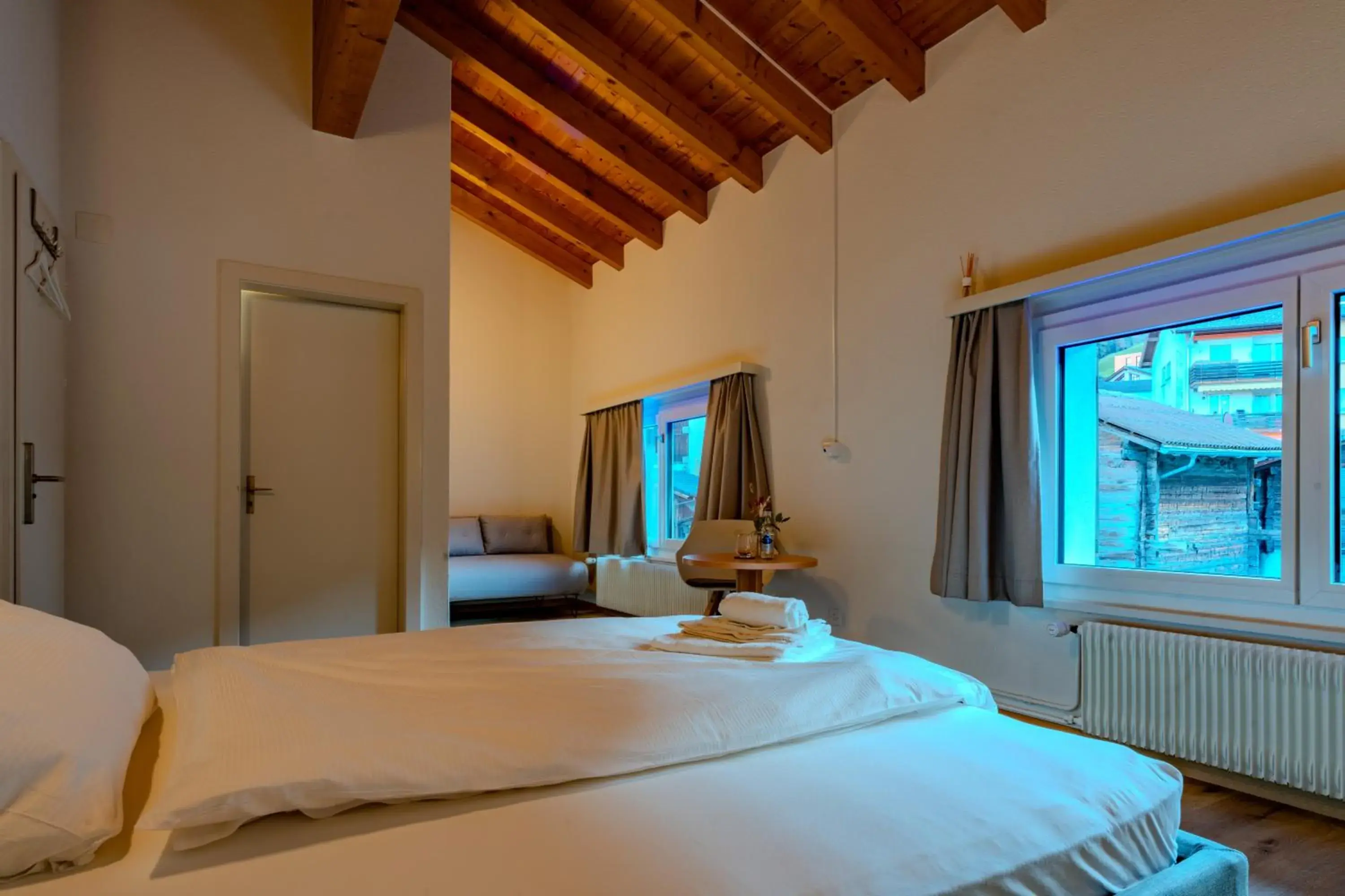 Double Room with Private Bathroom in Hotel Restaurant Simplon Double Room with Private Bathroom in Hotel Restaurant Simplon