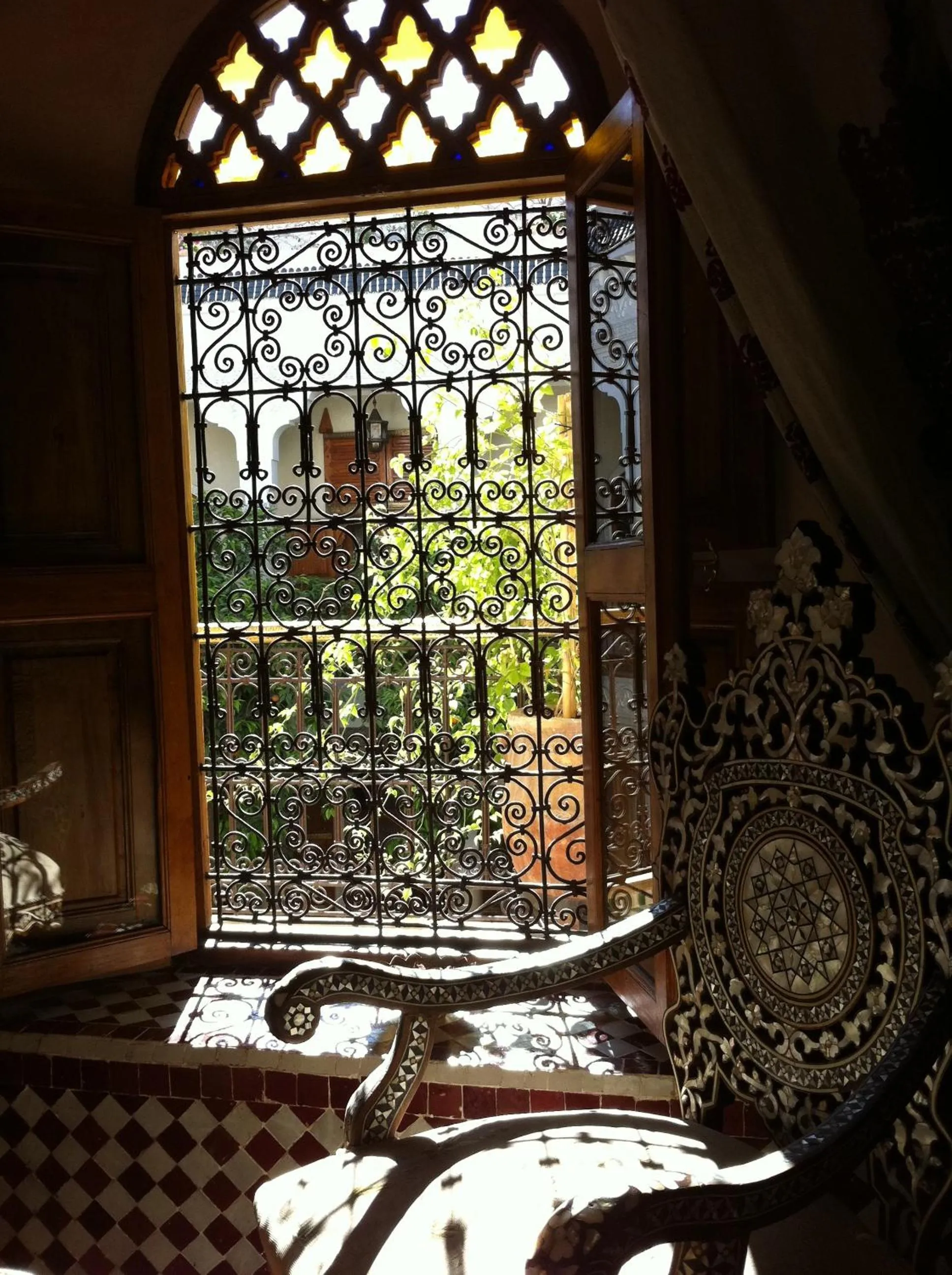 Decorative detail in Riad & Spa Laurence Olivier