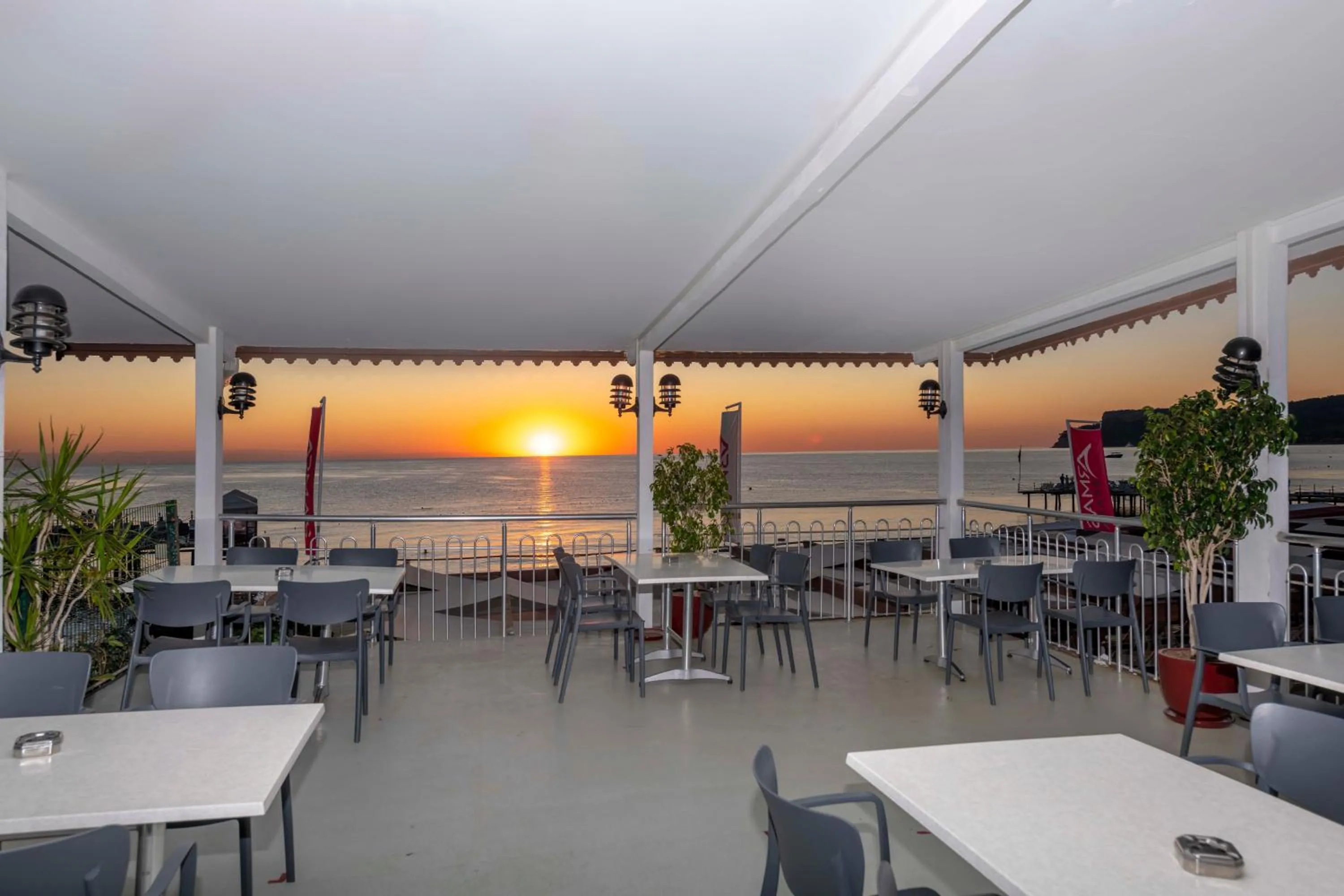 Patio in Armas Beach