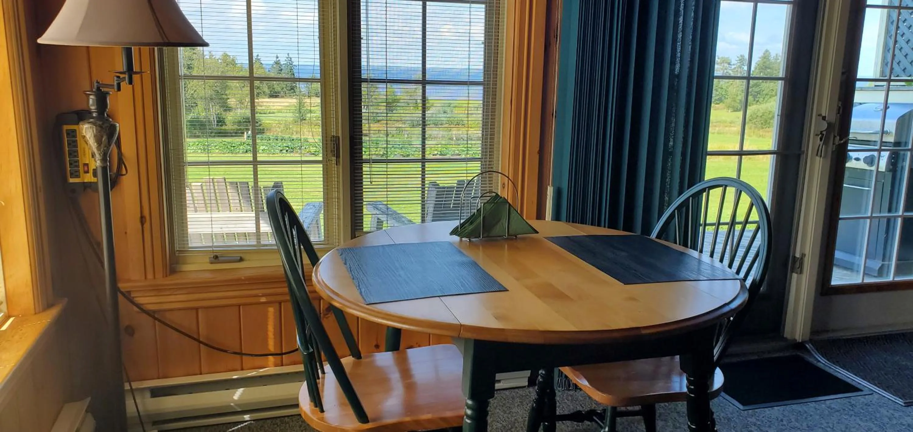Dining area in Amherst Shore Country Inn