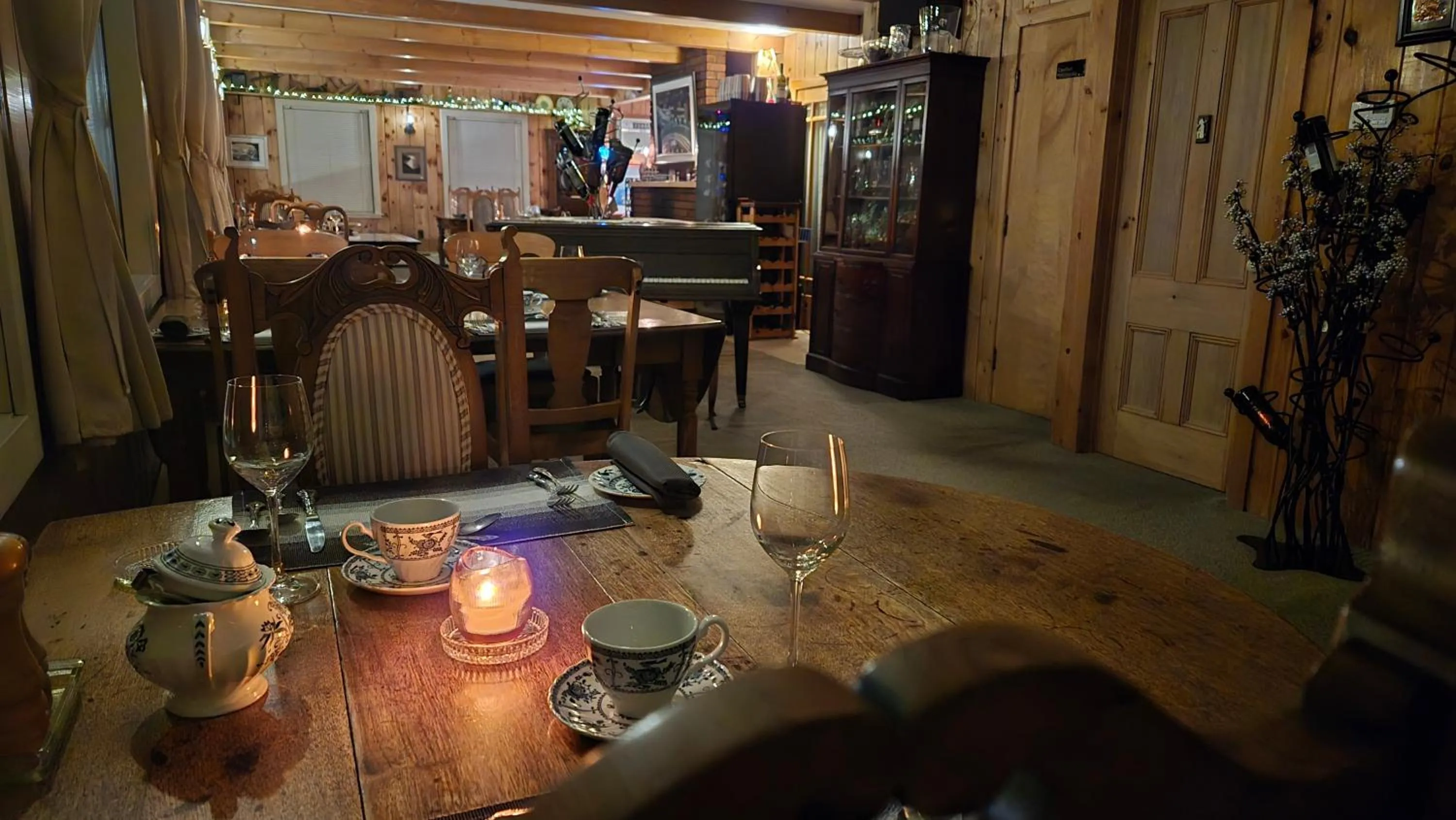 Restaurant/places to eat in Amherst Shore Country Inn