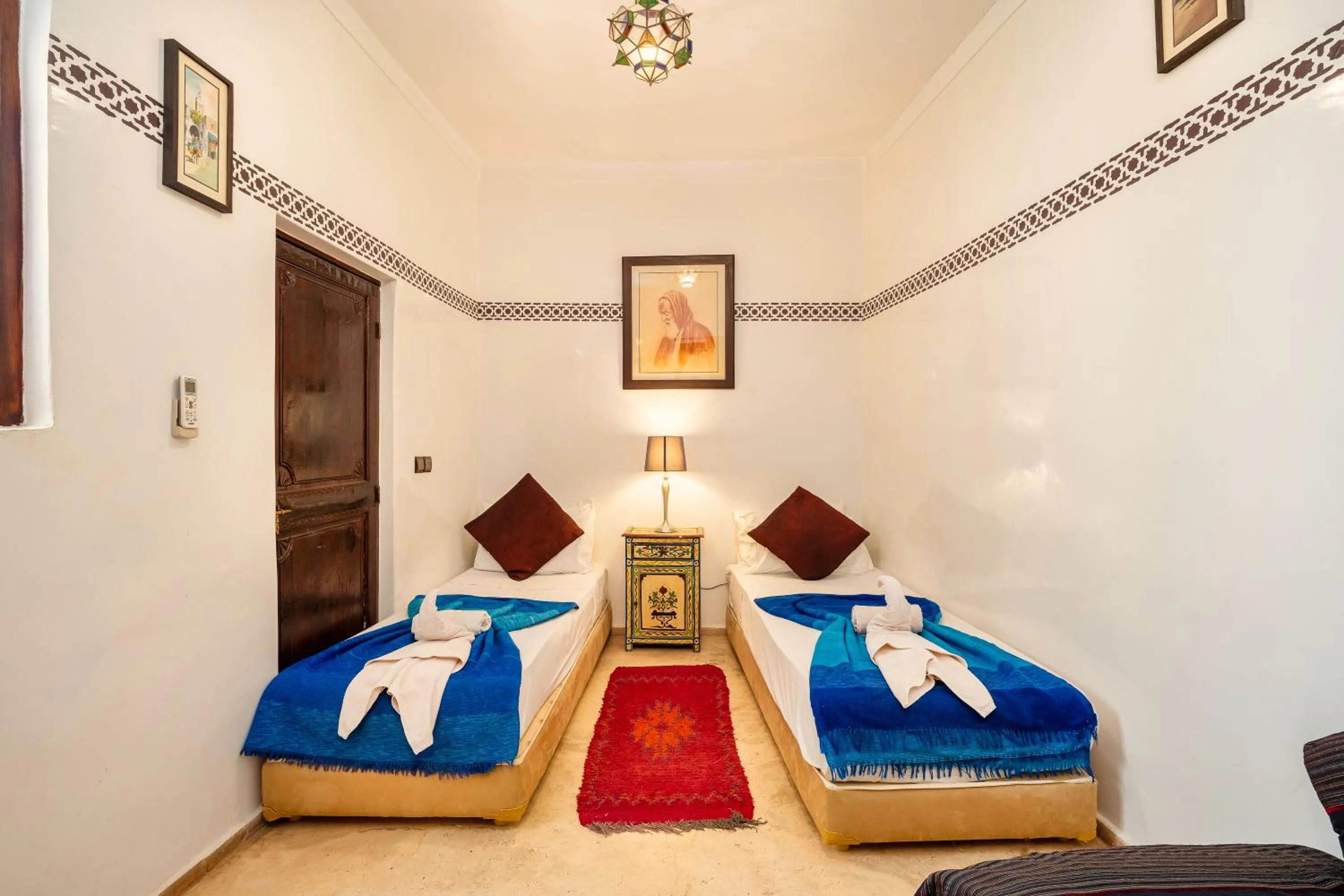 Bed in Riad Sidi Mimoune & Spa