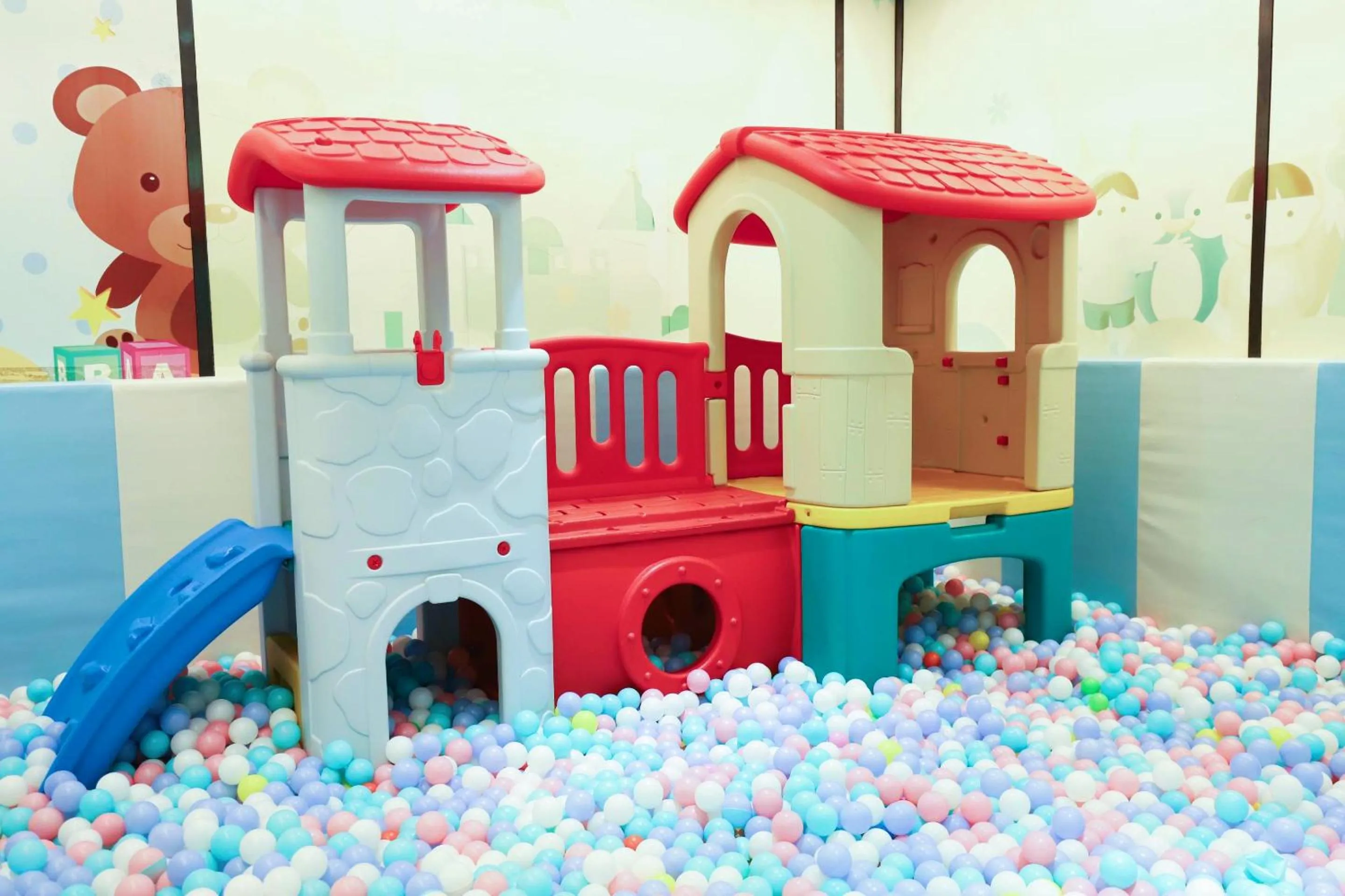 Kids's club in Crowne Plaza Foshan by IHG