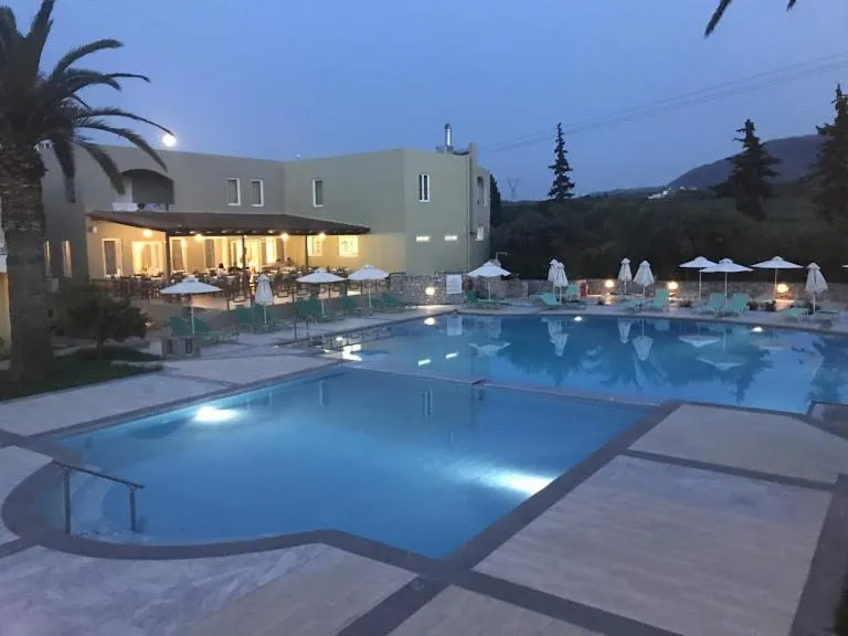  in Vardis Olive Garden