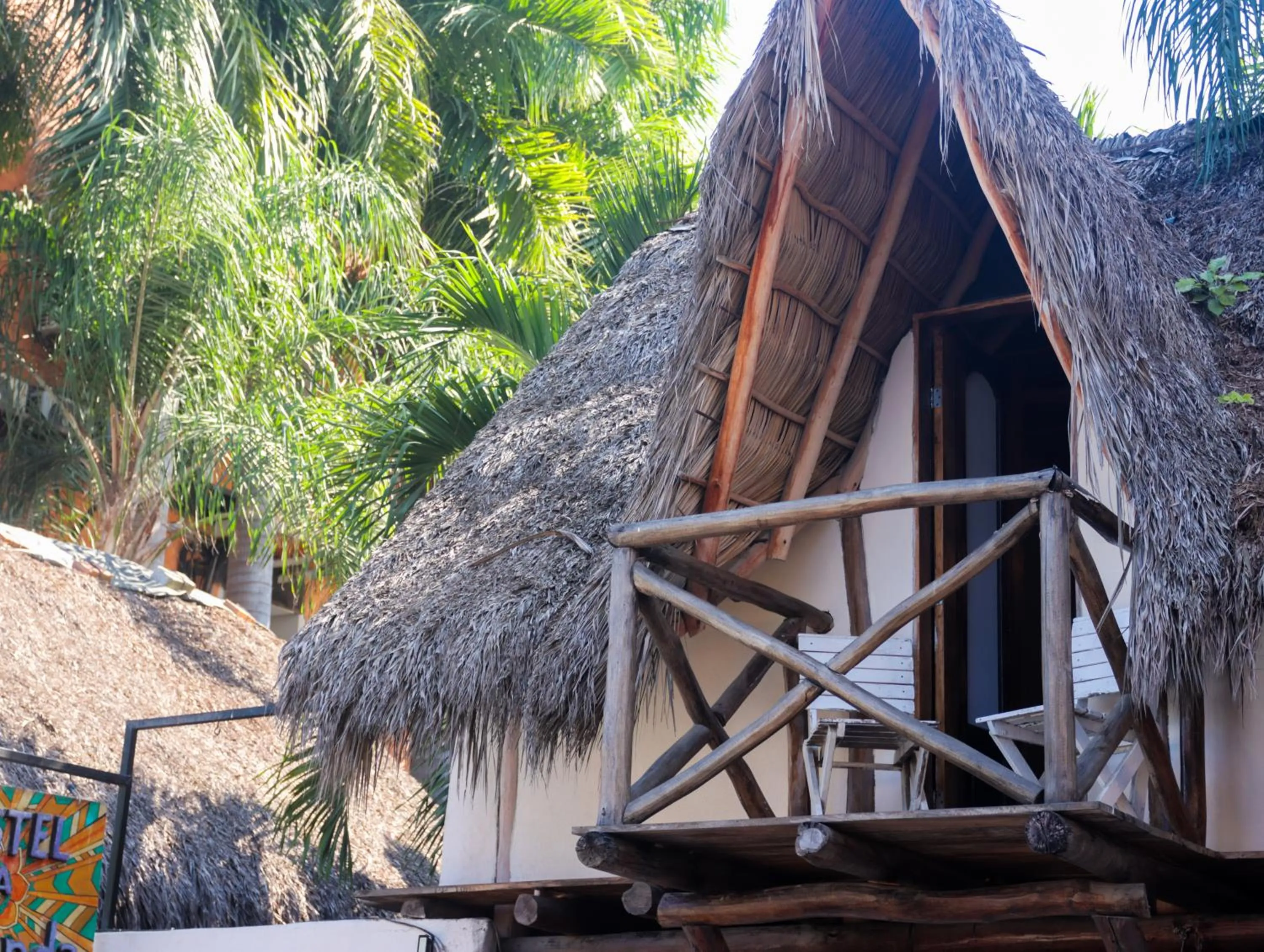 La Redonda Surf Hostel Sayulita