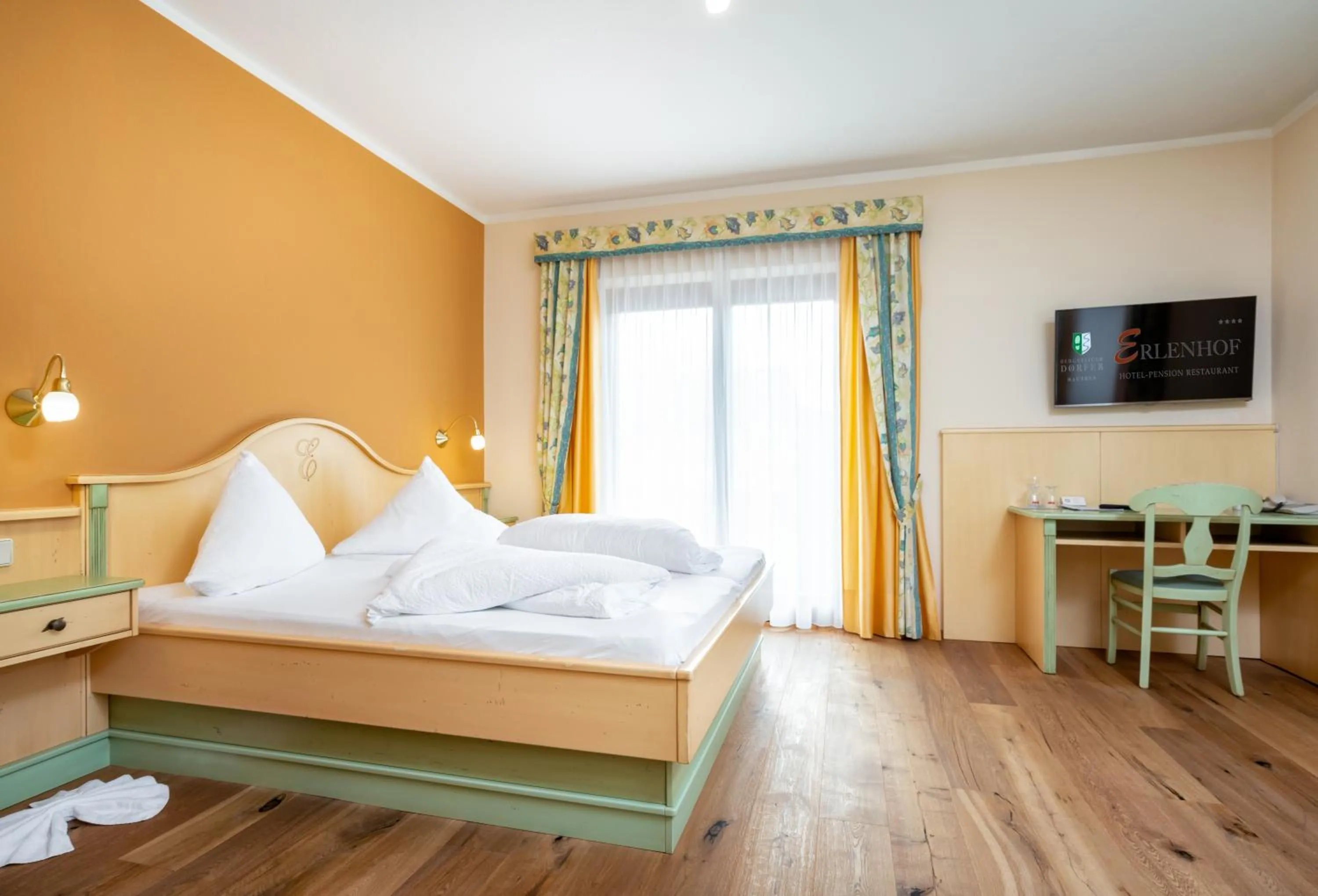 Bed in Hotel Erlenhof