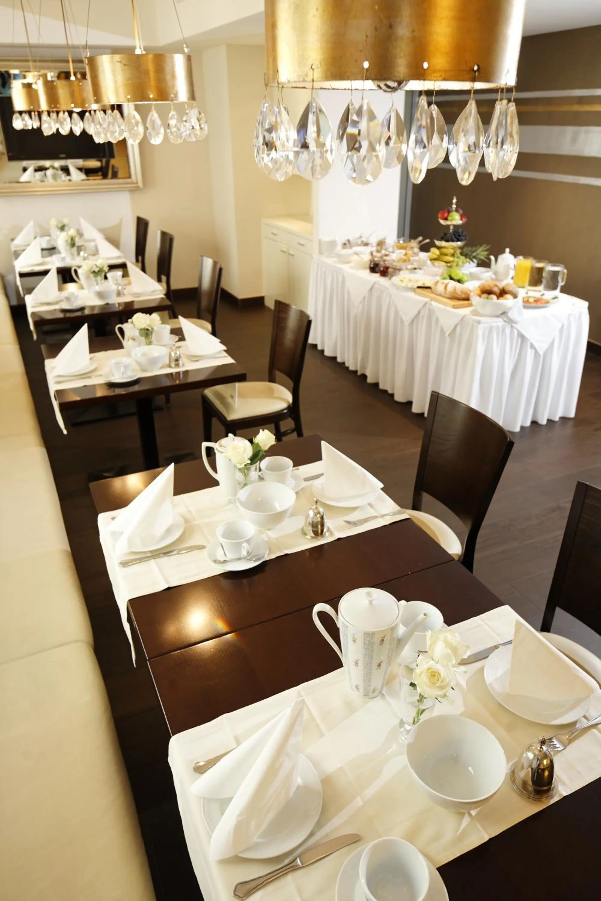 Restaurant/places to eat in Pfeiler's Bürgerstüberl - Hotel