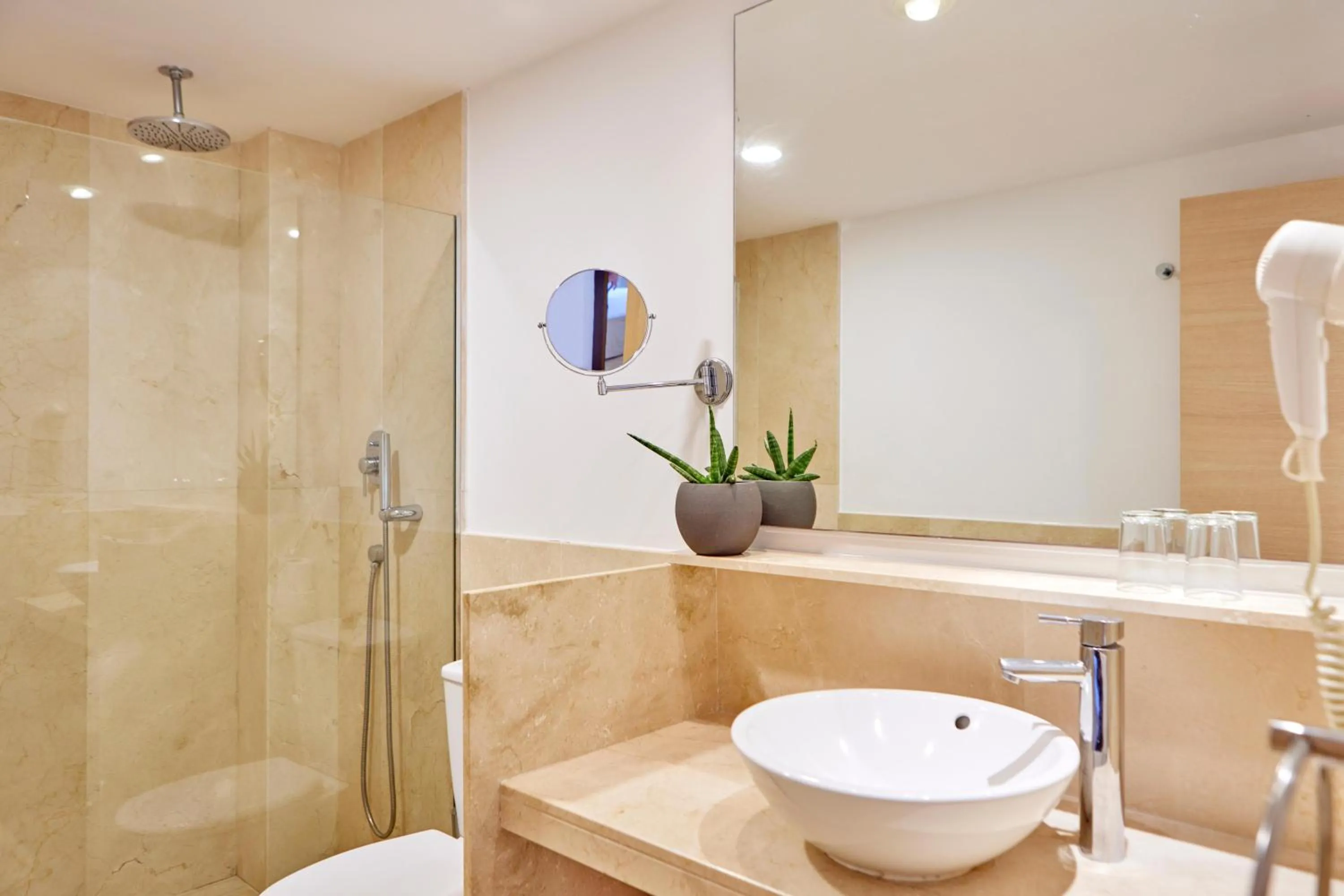 Bathroom in Zafiro Bahia