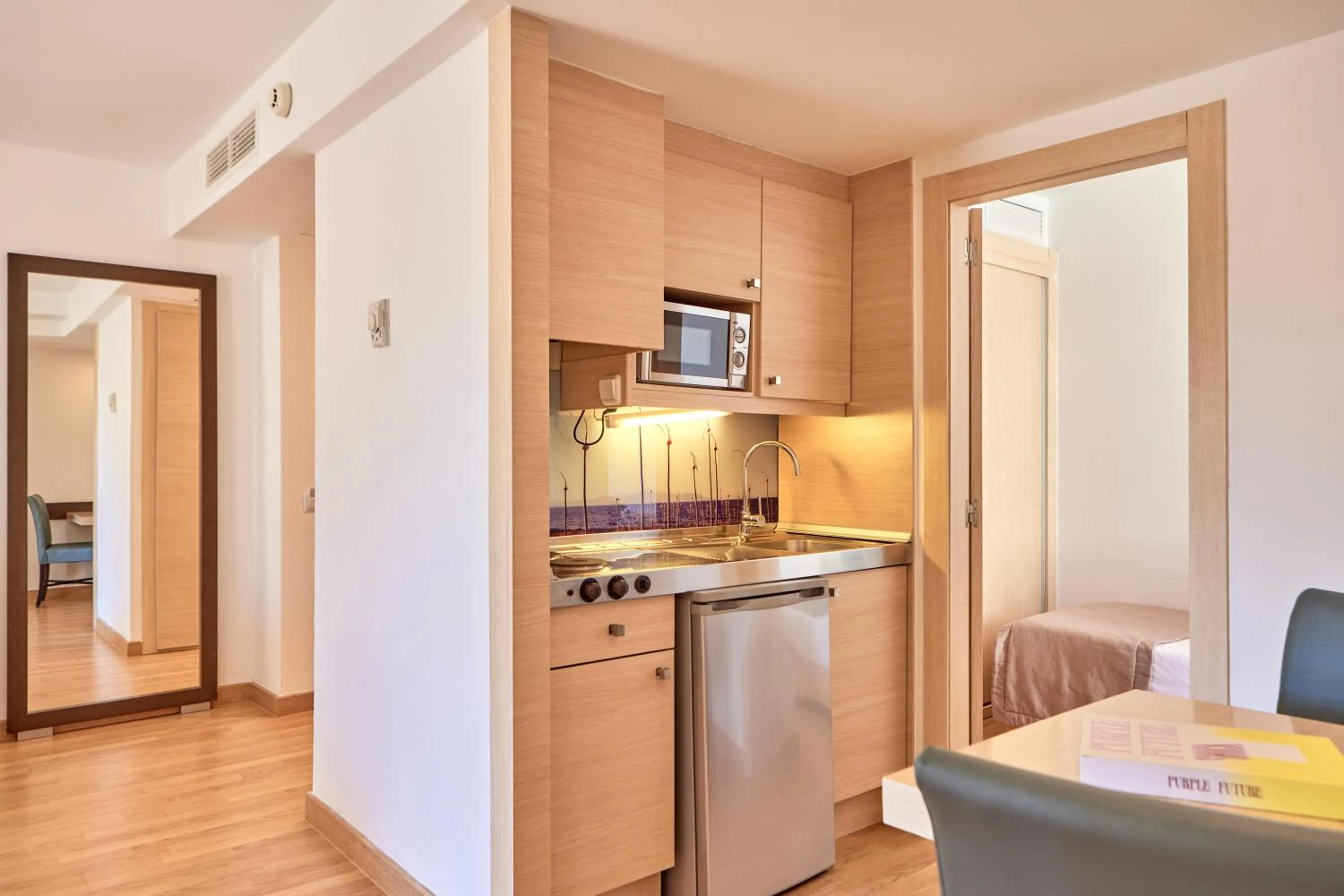 Photo of the whole room in Zafiro Bahia