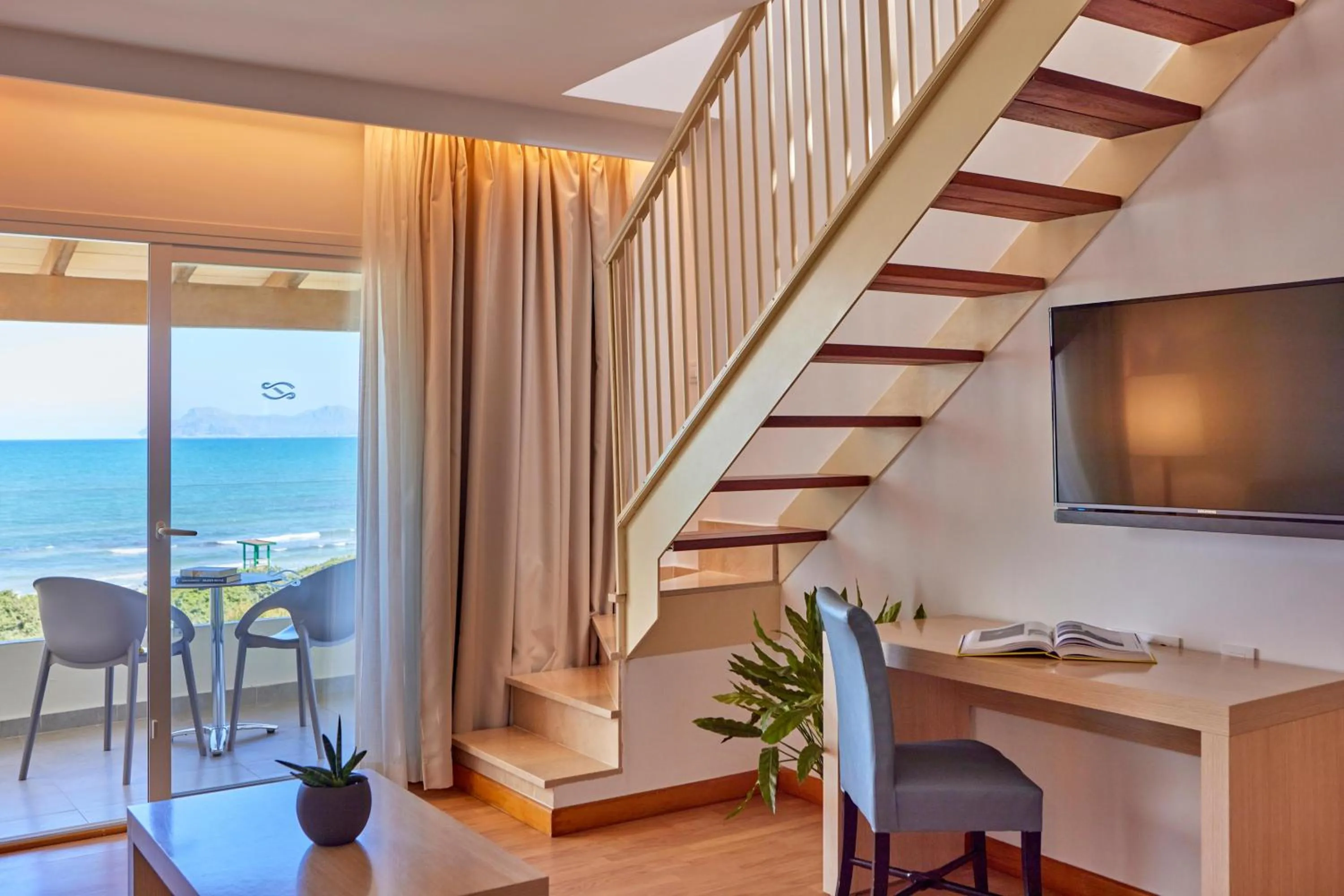 Photo of the whole room in Zafiro Bahia