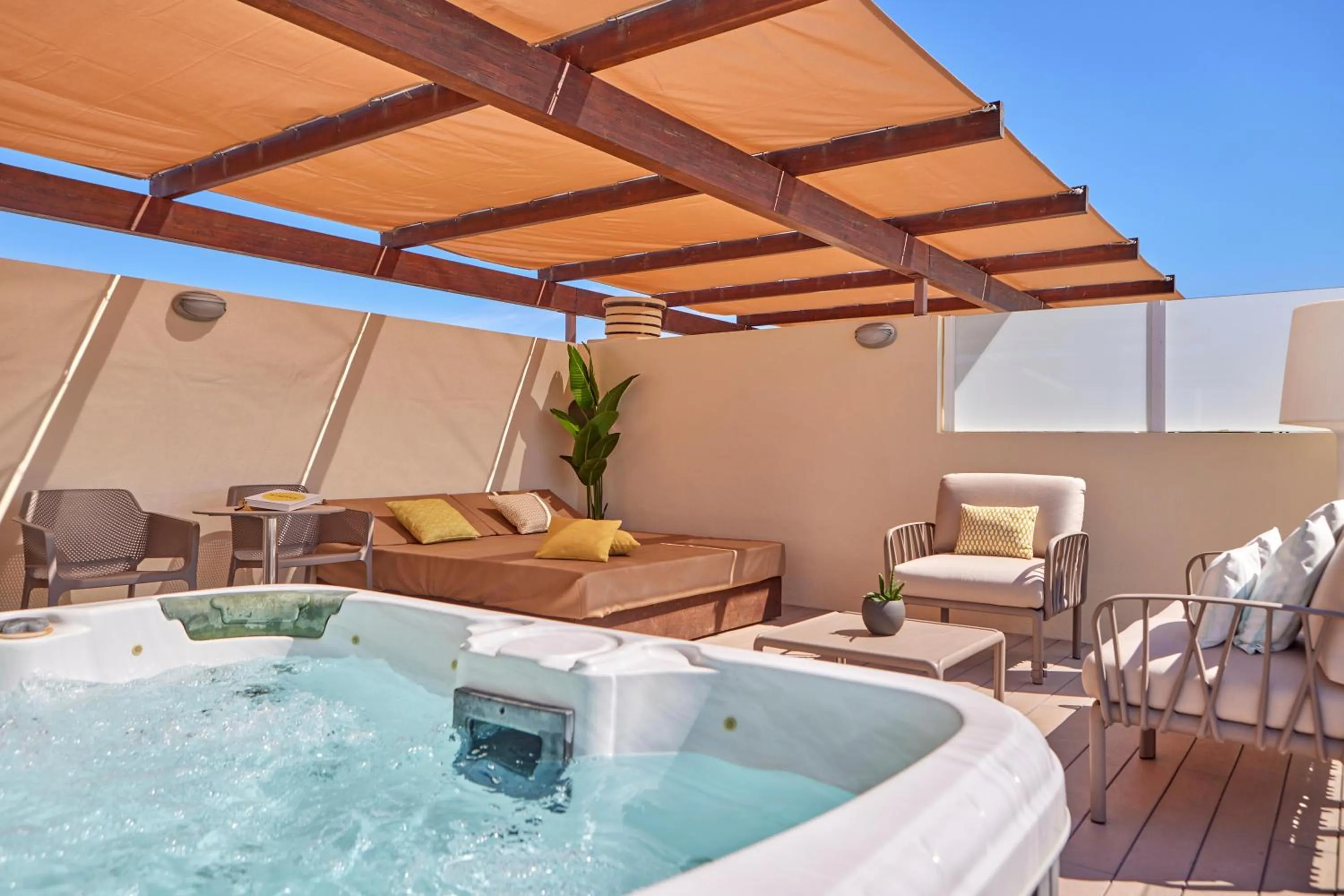 Photo of the whole room in Zafiro Bahia