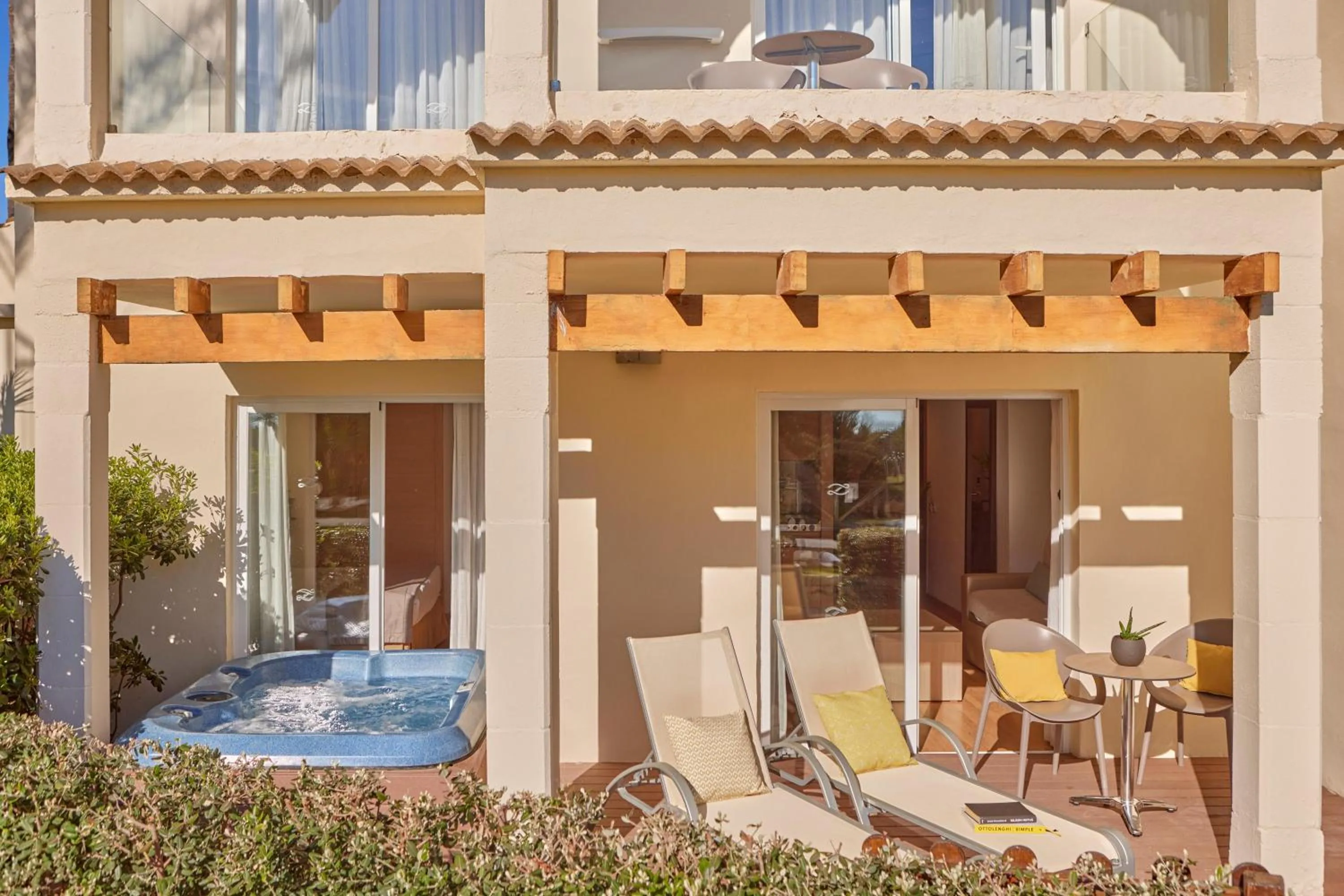 Photo of the whole room in Zafiro Bahia