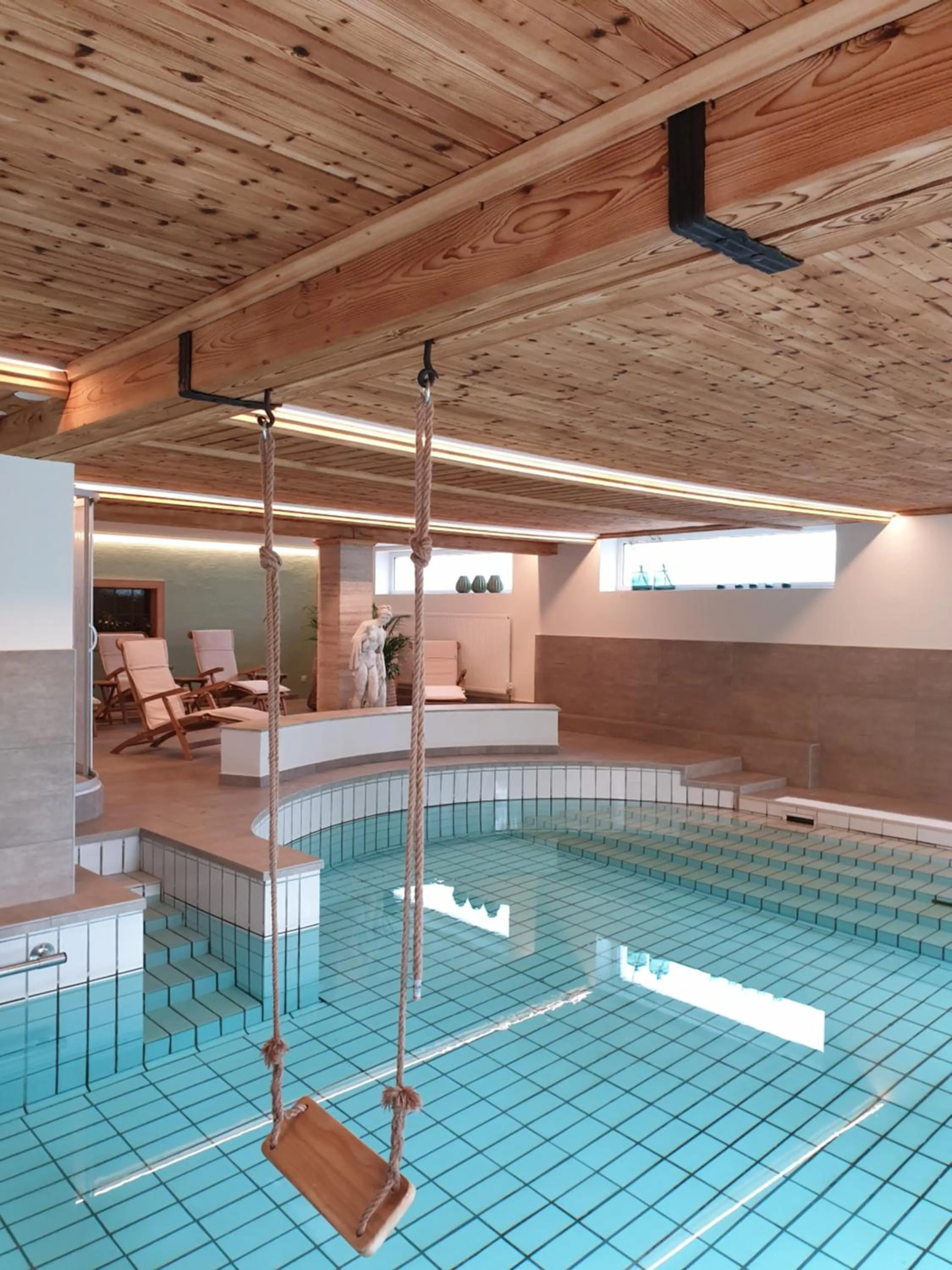 Swimming pool in Landhaus Steiner