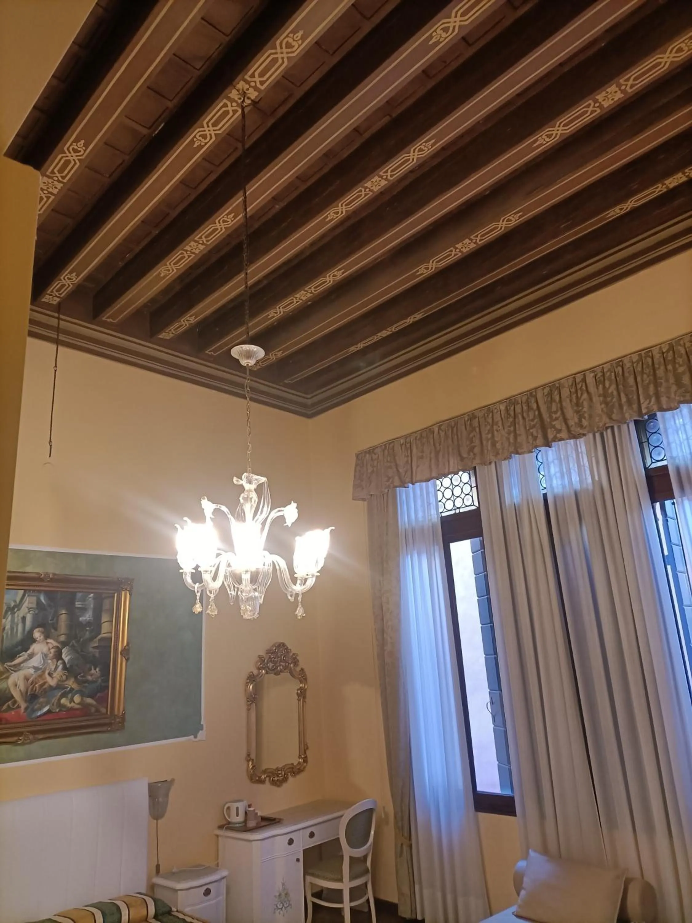 Shower in Palazzo Lion Morosini - Check in presso Locanda Ai Santi Apostoli