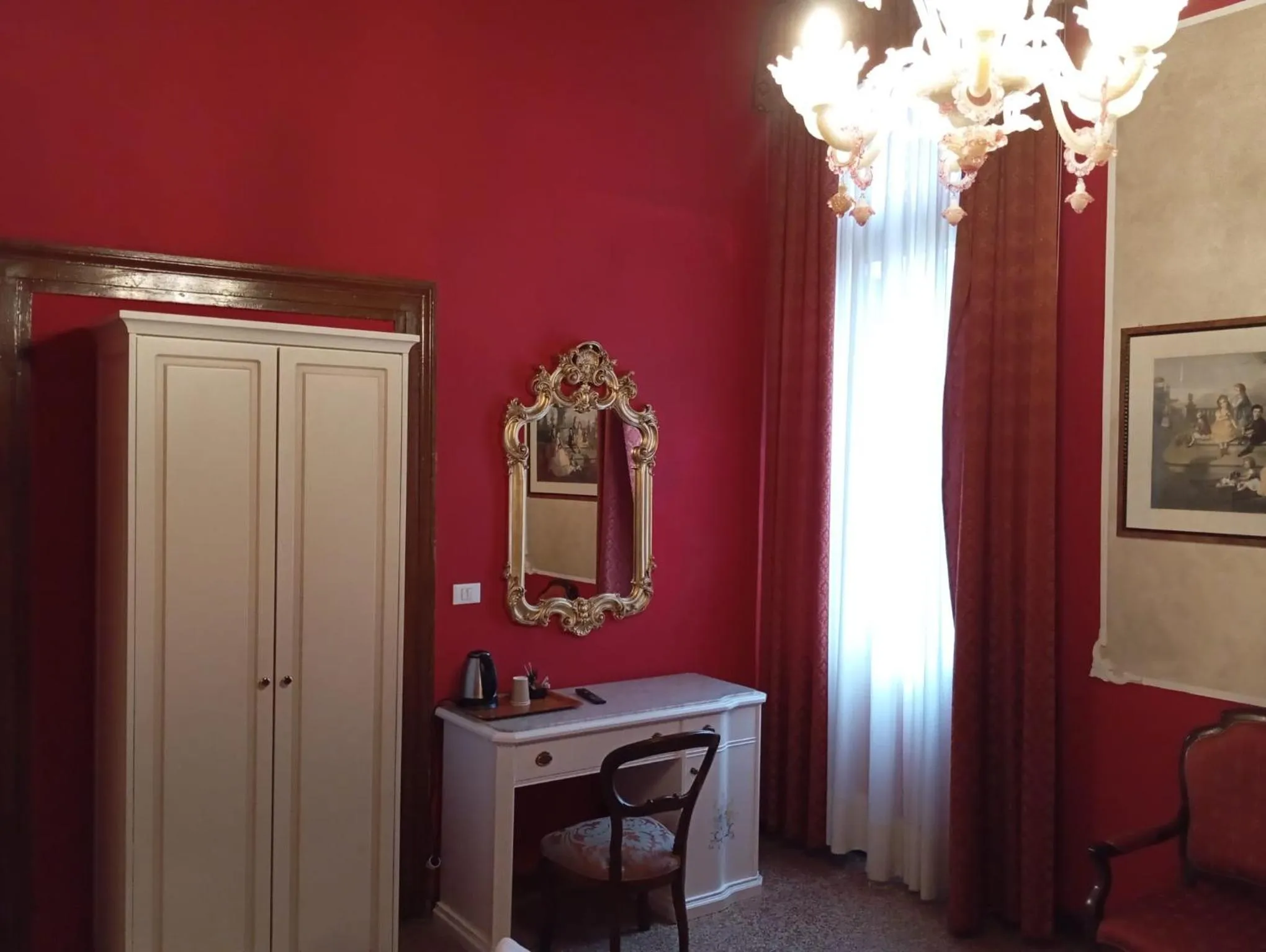 View (from property/room) in Palazzo Lion Morosini - Check in presso Locanda Ai Santi Apostoli